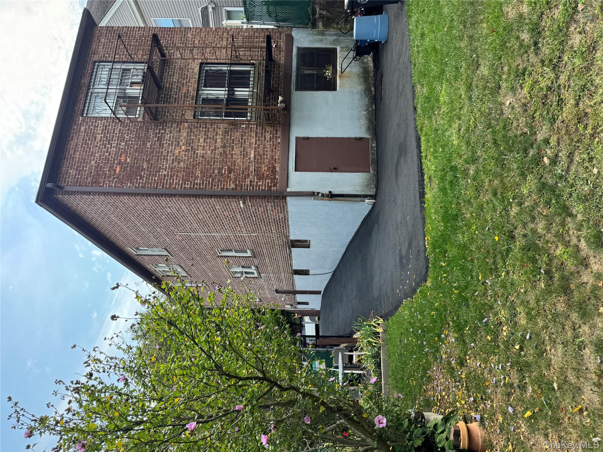 2181 Strang Avenue, Bronx, NY 10466