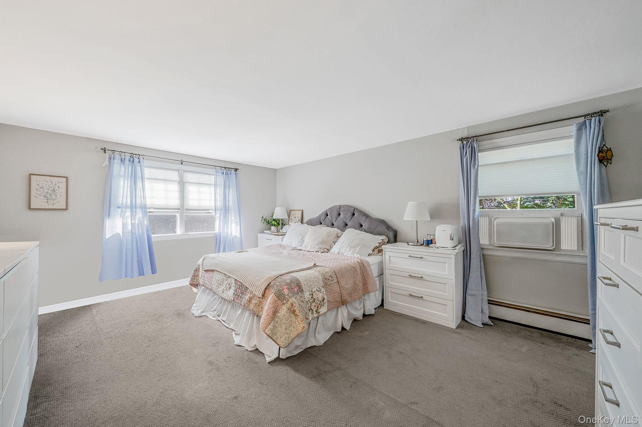 3 Bowen Place, Stony Brook, NY 11790