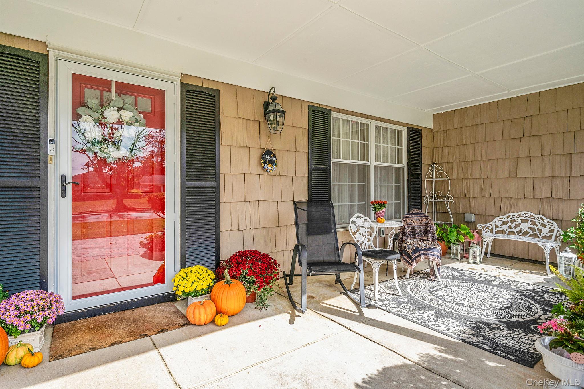 3 Bowen Place, Stony Brook, NY 11790