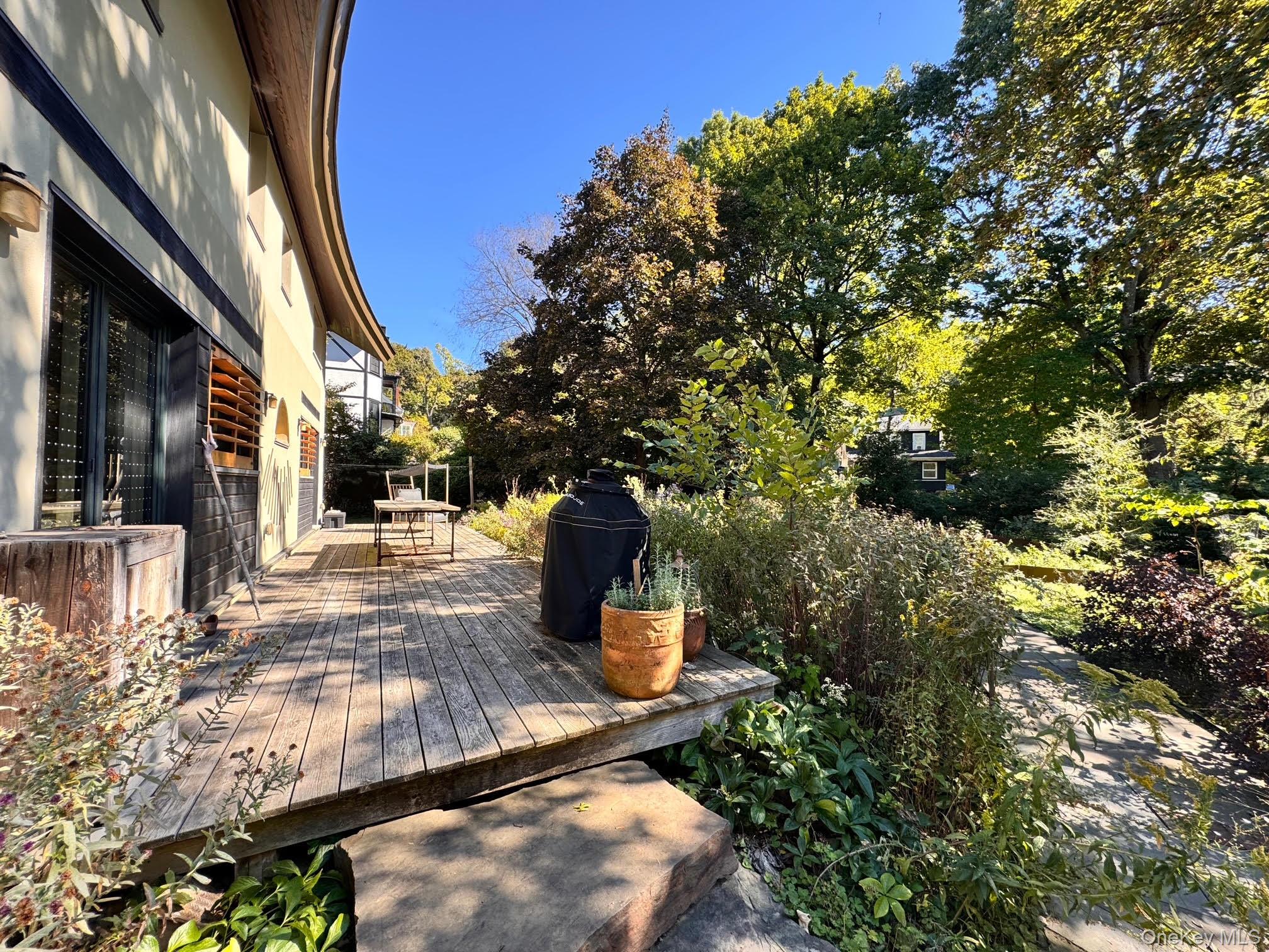 26 Fairview Avenue, Tarrytown, NY 10591