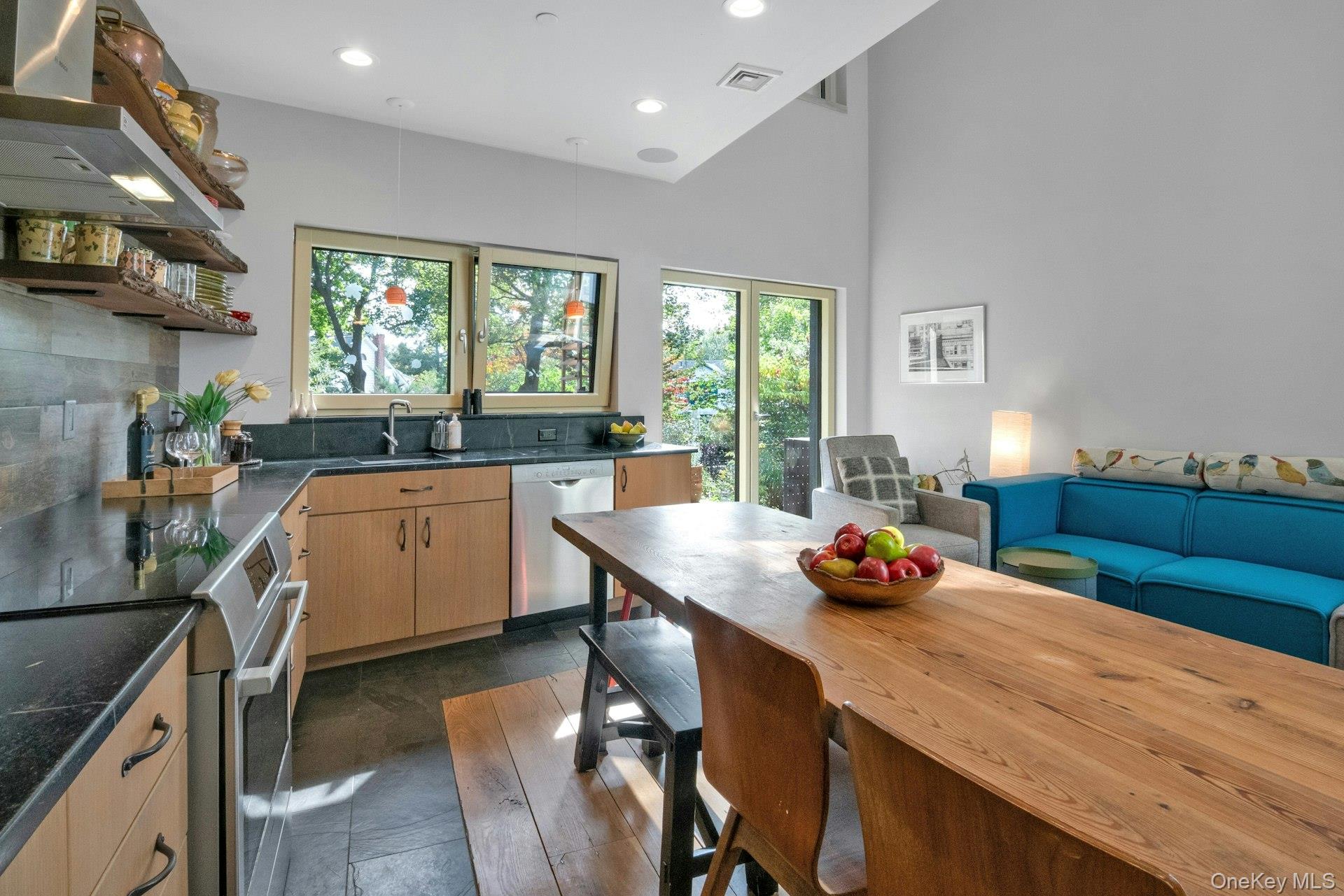 26 Fairview Avenue, Tarrytown, NY 10591