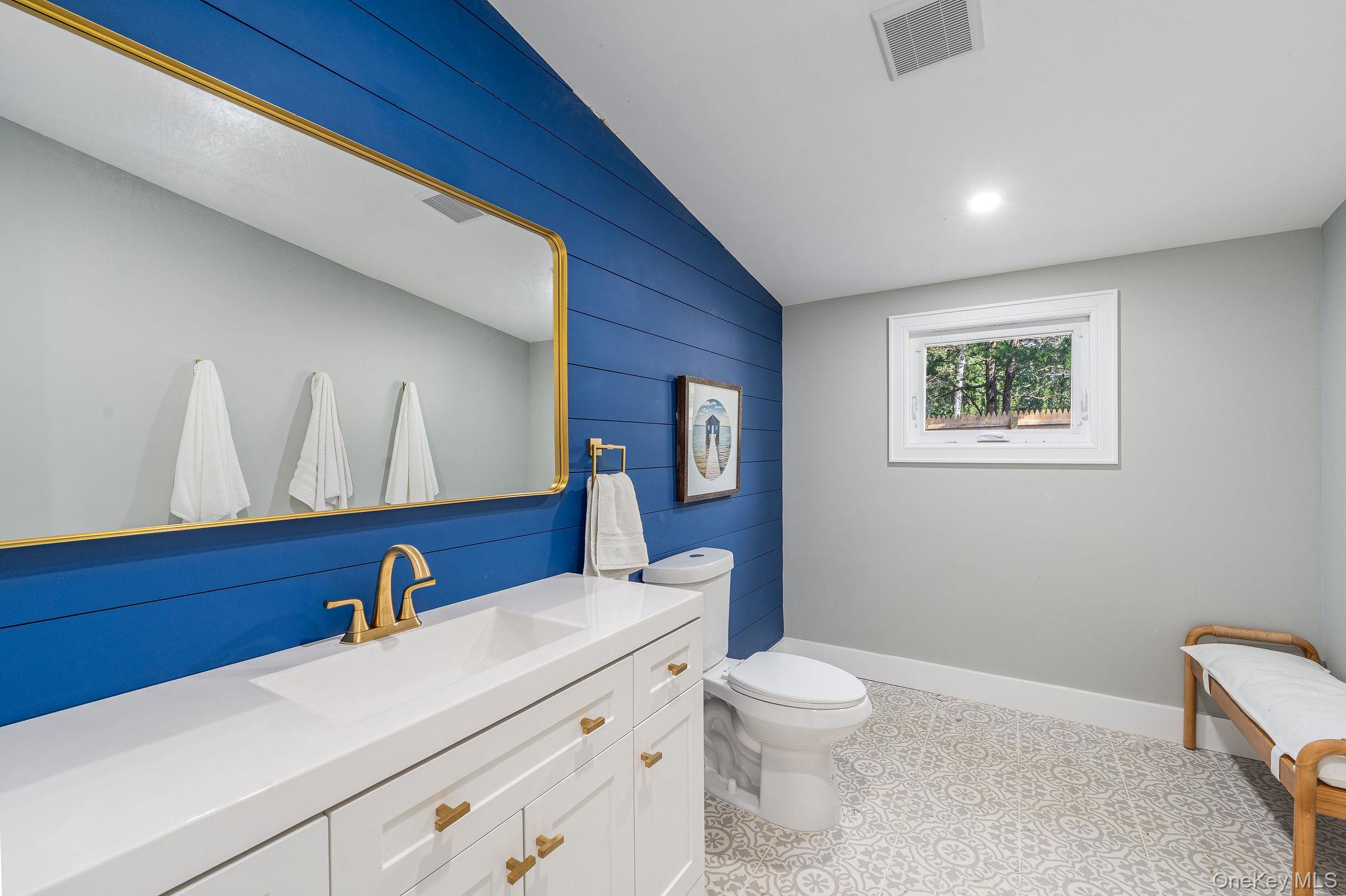 3420 Rocky Point Road, East Marion, NY 11939