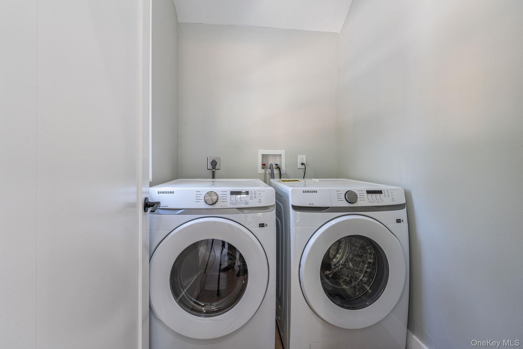 3420 Rocky Point Road, East Marion, NY 11939