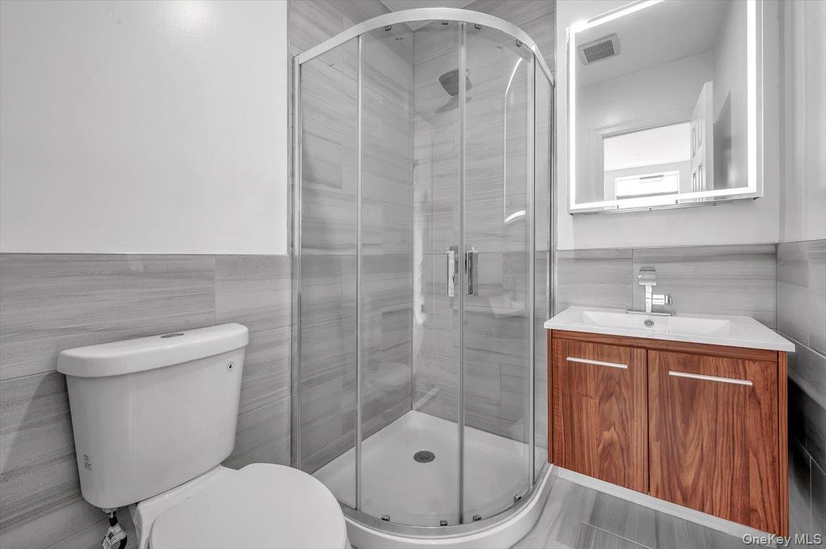 442 Marion Street, Brooklyn, NY 11233