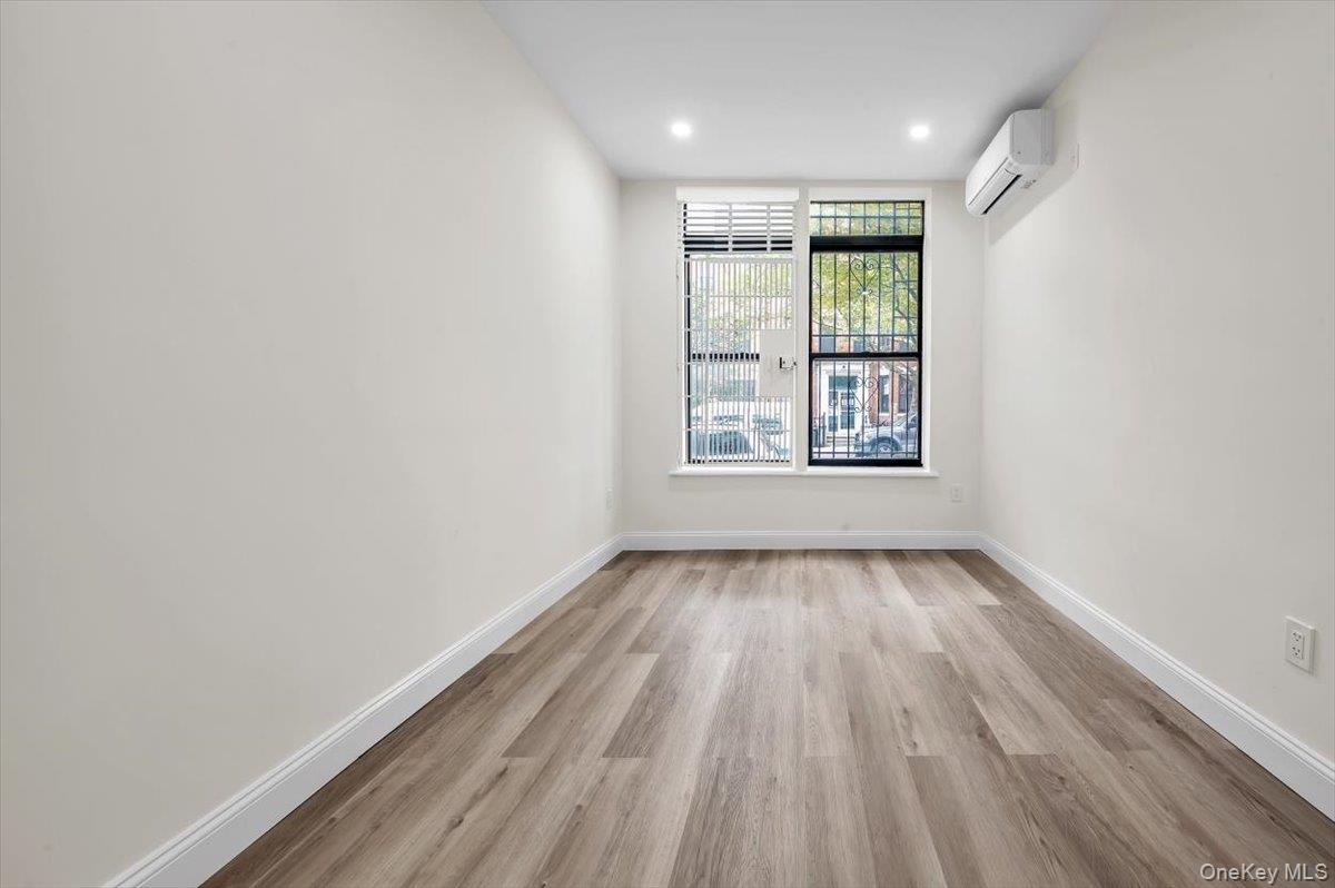 442 Marion Street, Brooklyn, NY 11233