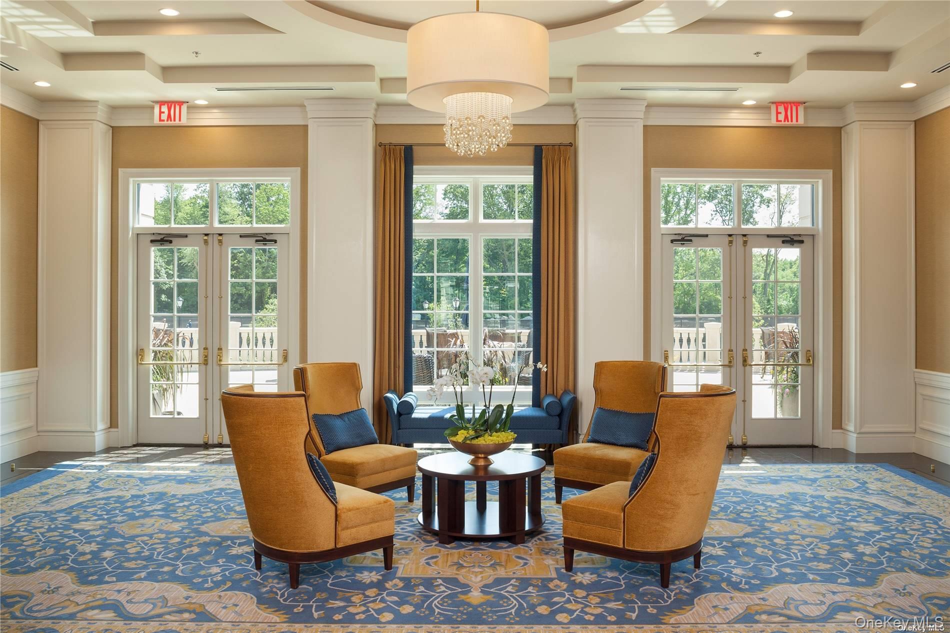 6000 Royal Court # 6012, North Hills, NY 11040