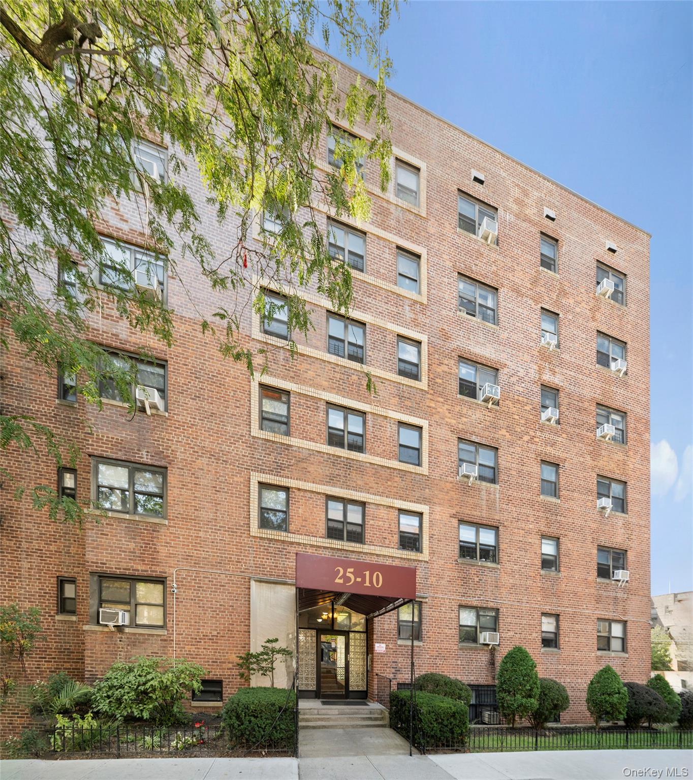 25-10 31st Avenue # 2M, Astoria, NY 11106