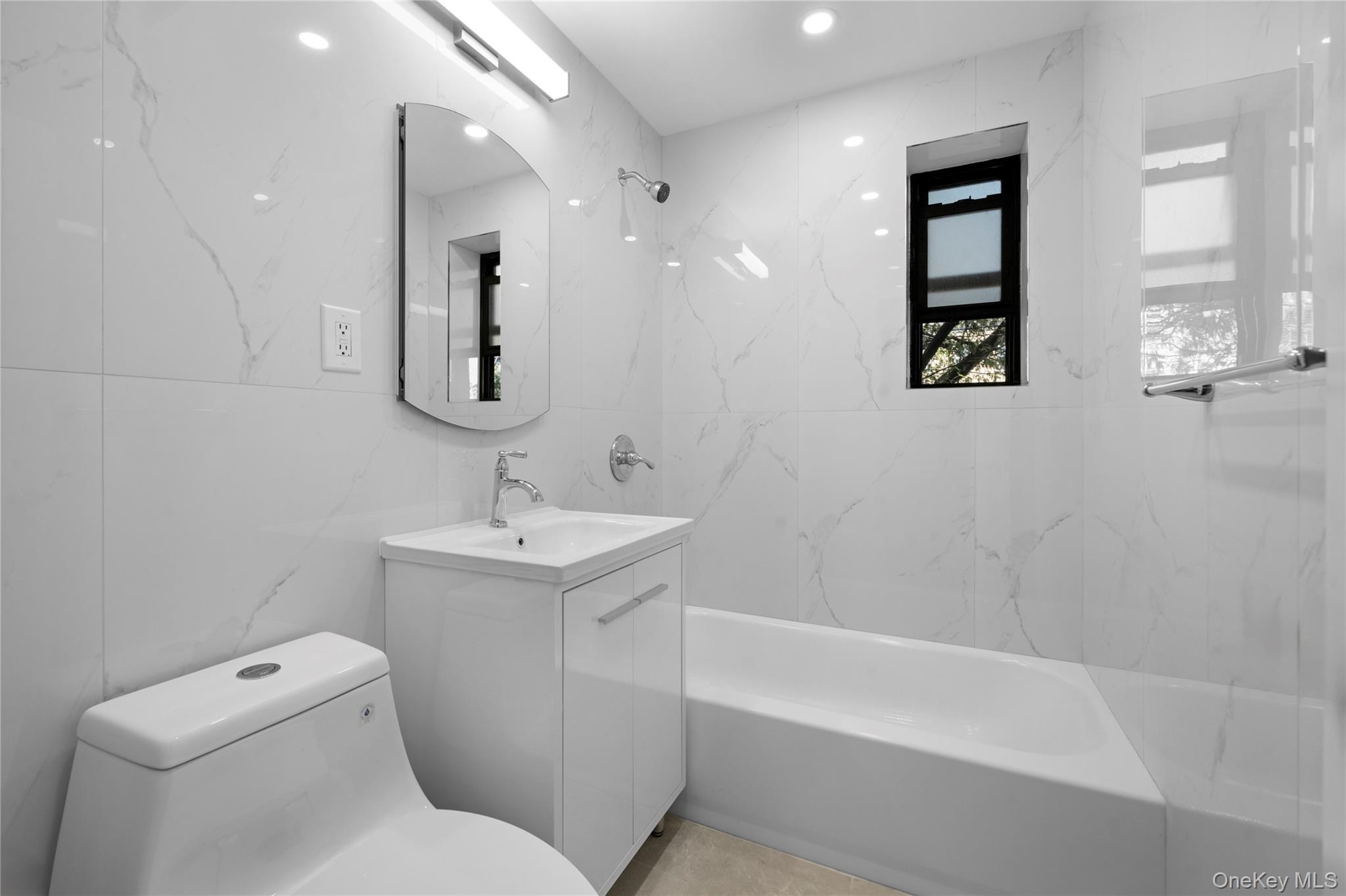 25-10 31st Avenue # 2M, Astoria, NY 11106
