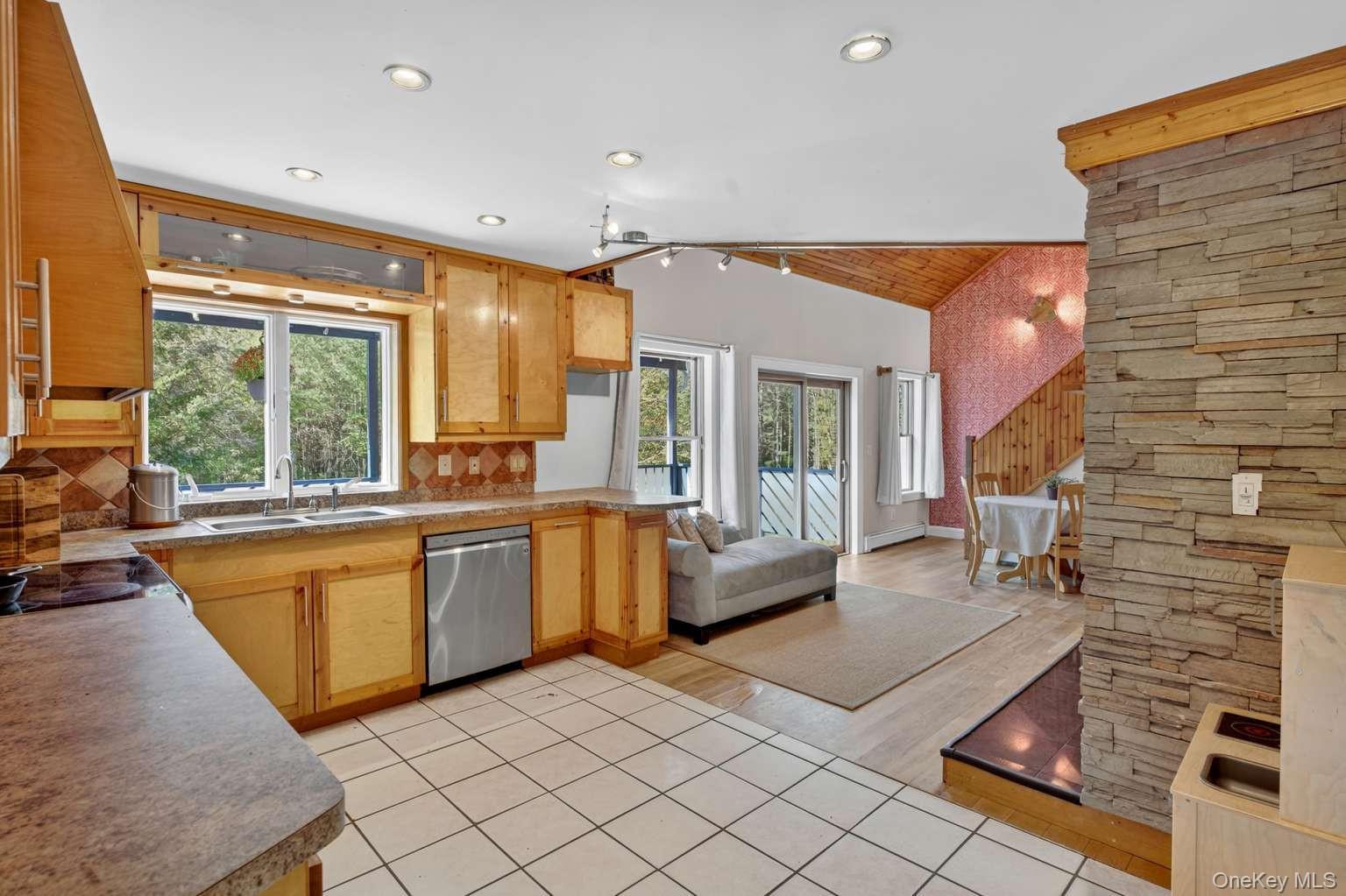 145 Leins Road, Woodbourne, NY 12788