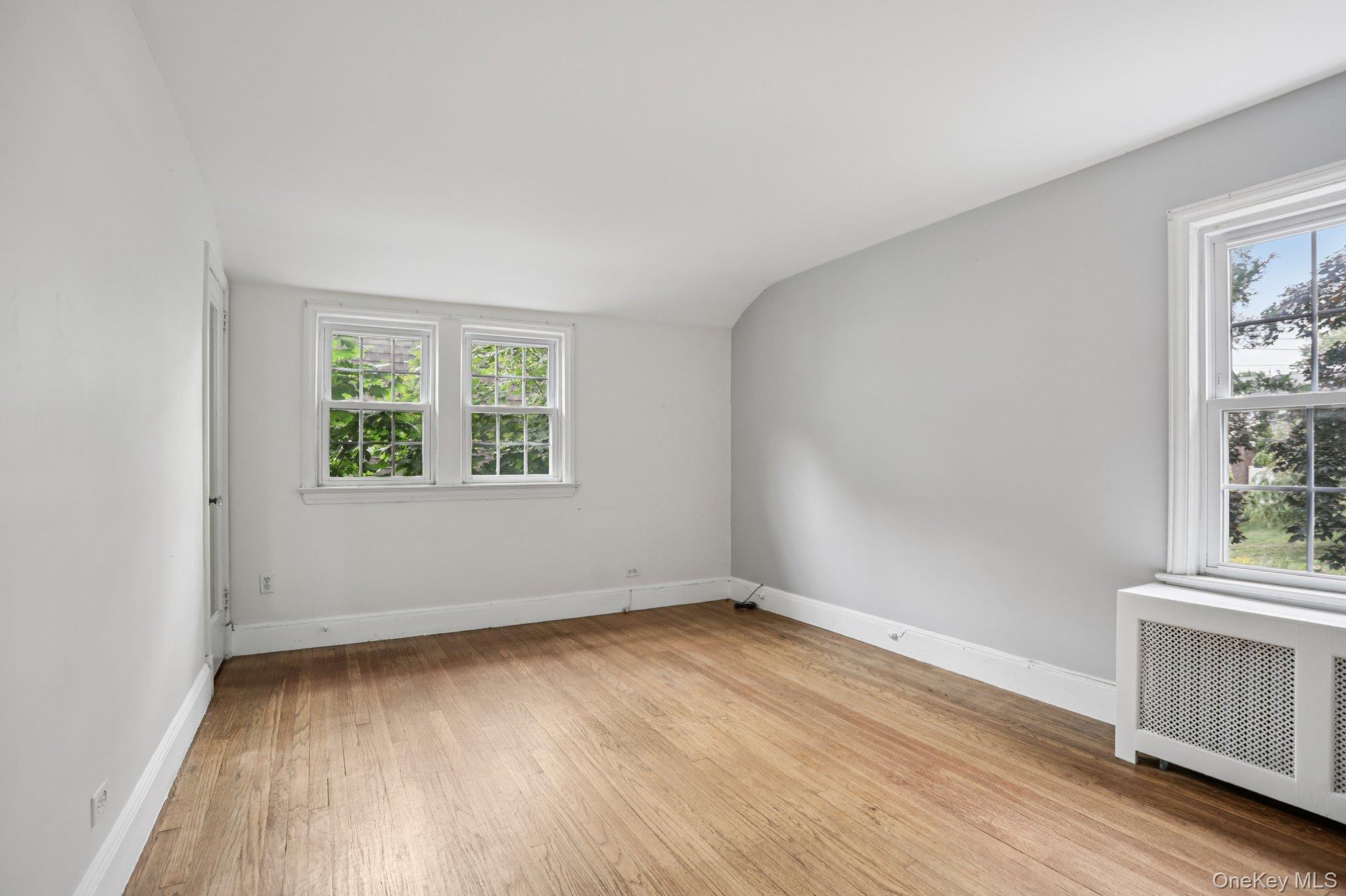 50 Emmett Place, Yonkers, NY 10703