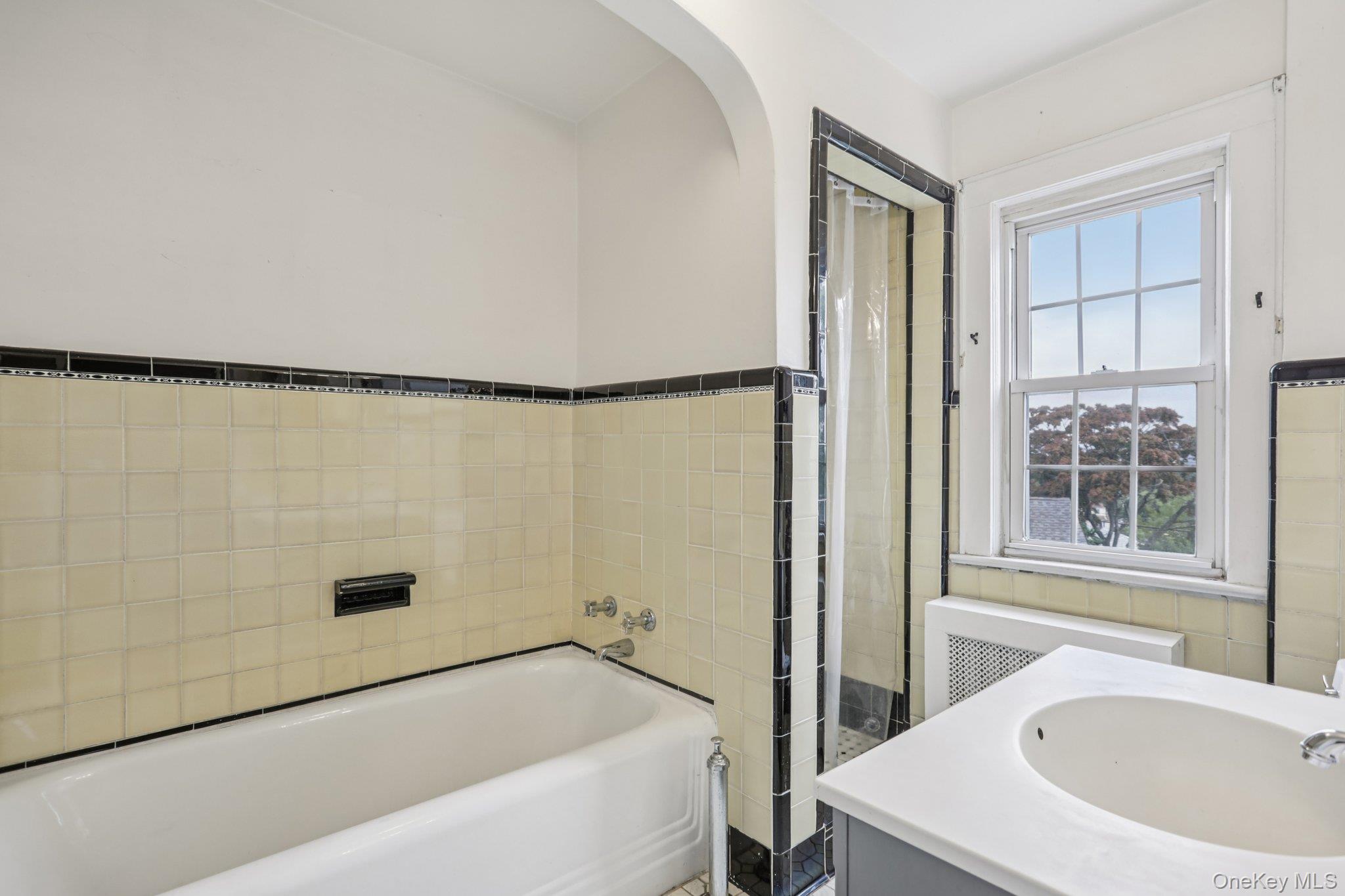 50 Emmett Place, Yonkers, NY 10703