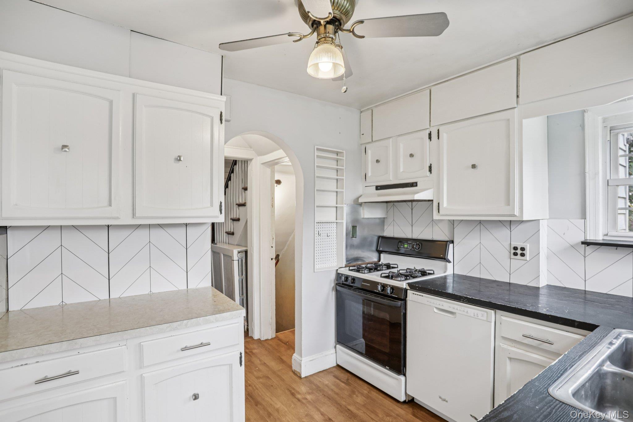 50 Emmett Place, Yonkers, NY 10703