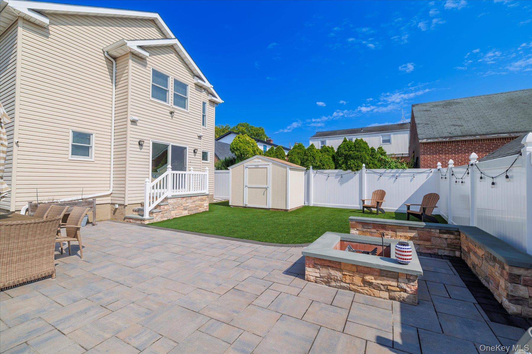 775 Roosevelt Street, Franklin Square, NY 11010