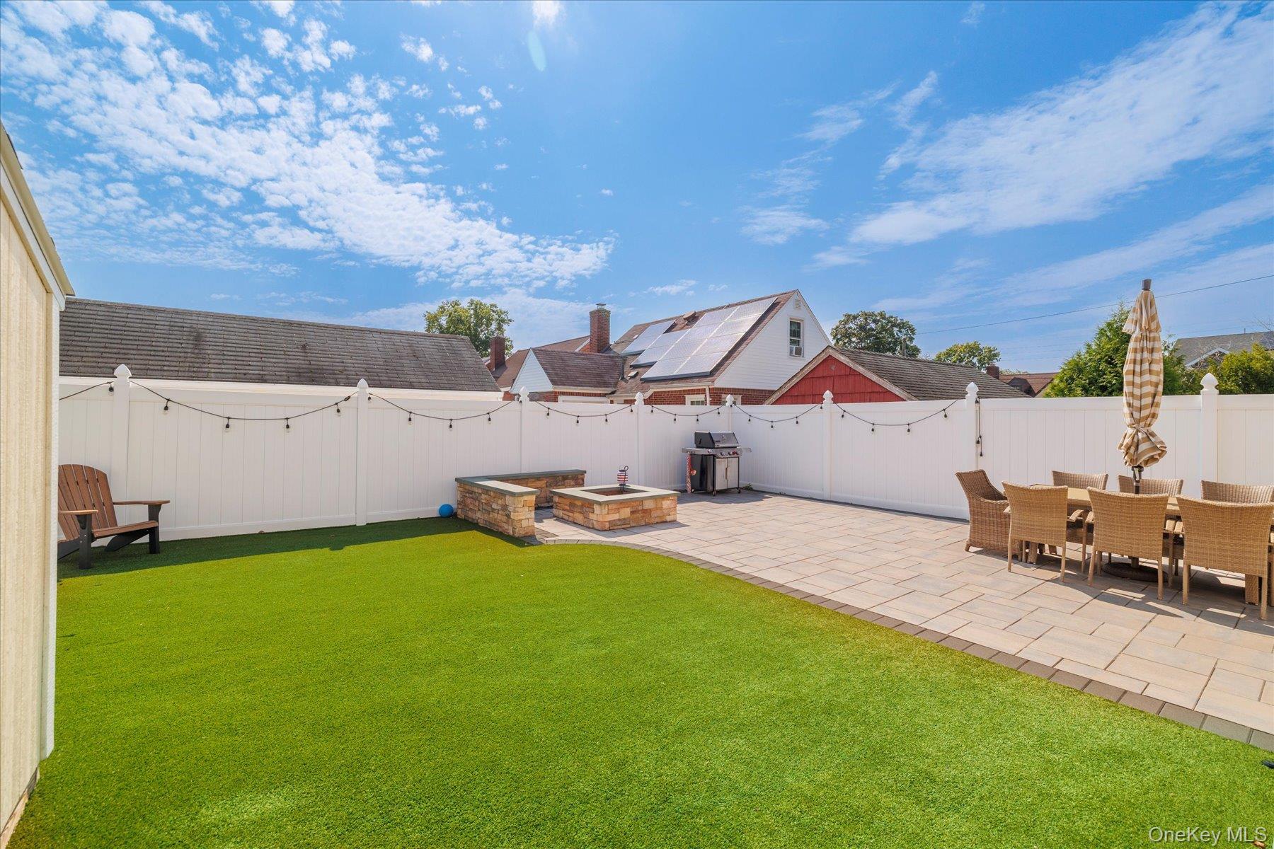 775 Roosevelt Street, Franklin Square, NY 11010