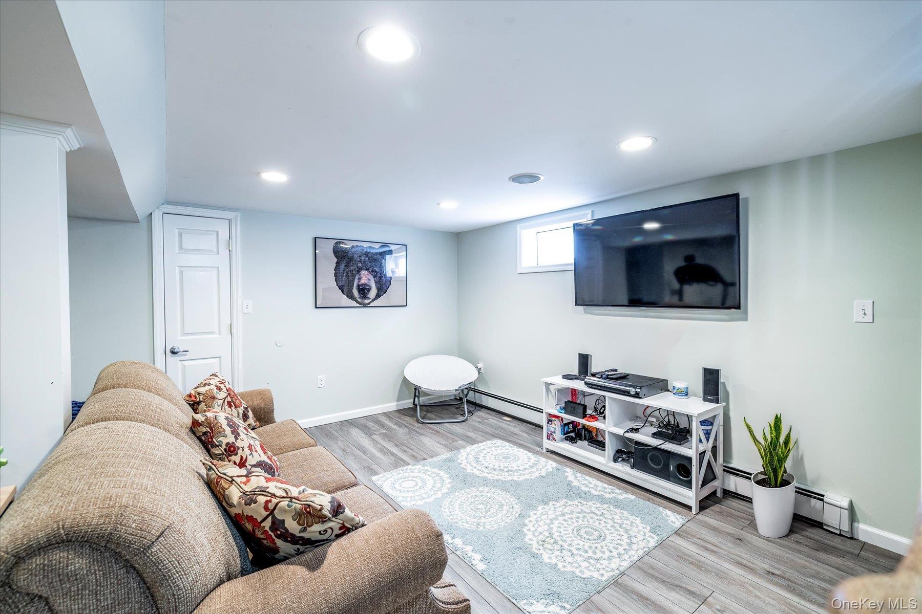 775 Roosevelt Street, Franklin Square, NY 11010