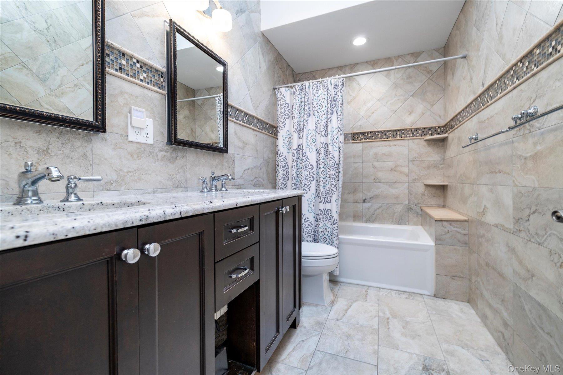 775 Roosevelt Street, Franklin Square, NY 11010