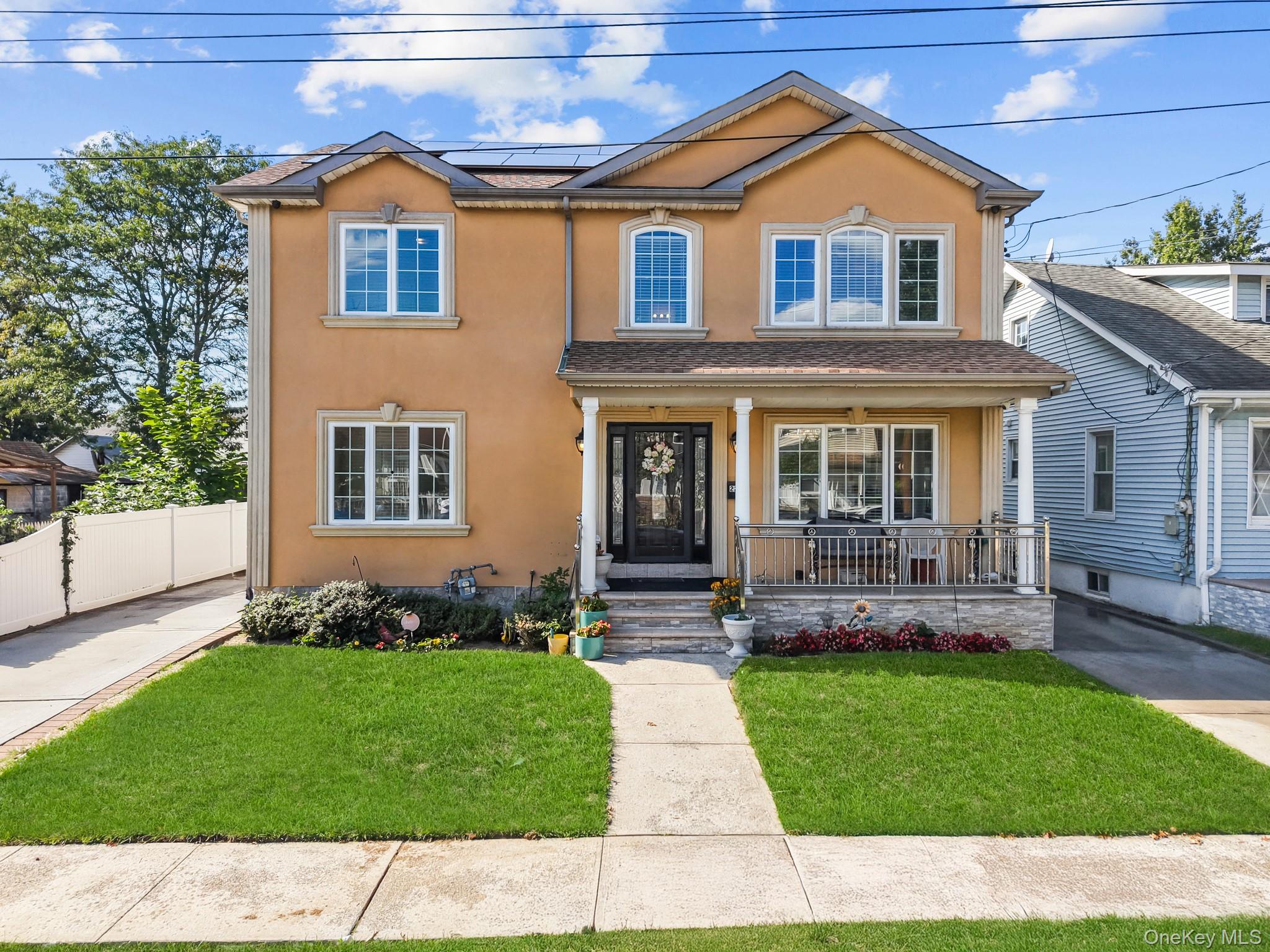 226 Franklin Street, Elmont, NY 11003