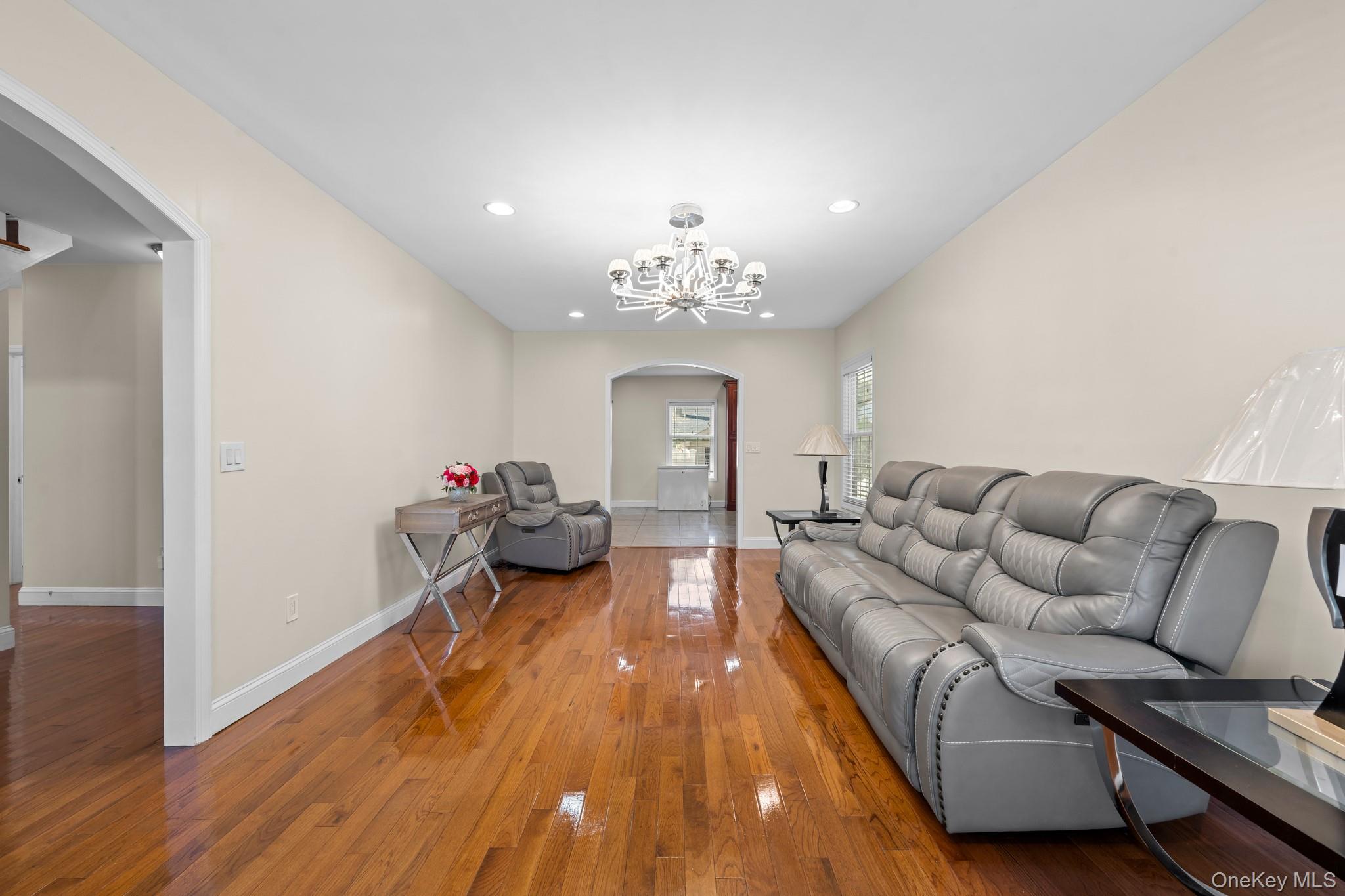 226 Franklin Street, Elmont, NY 11003