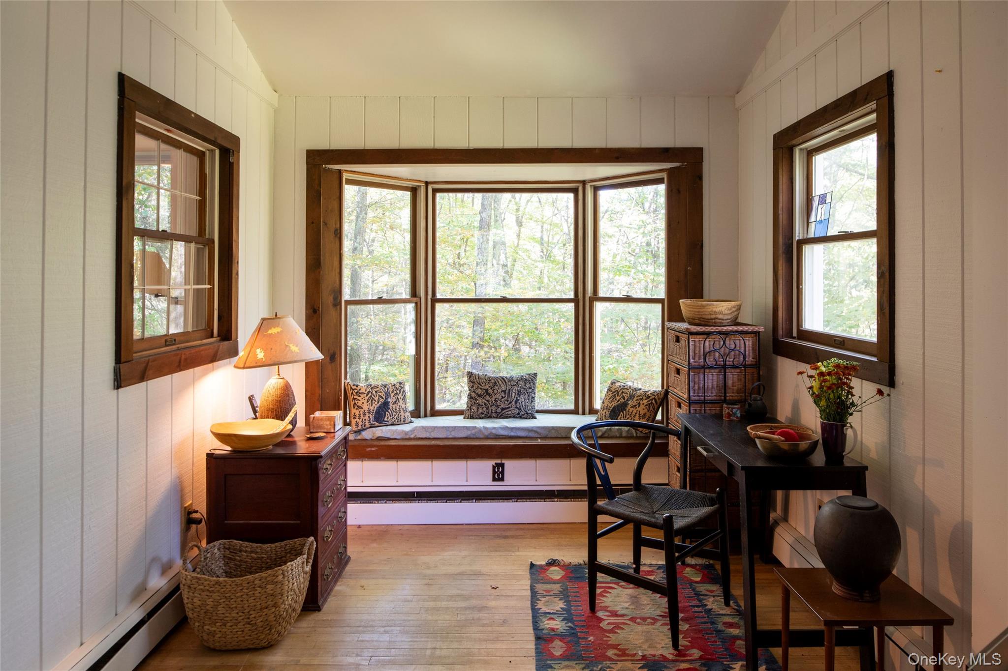 72 Old Farm Road, Rhinebeck, NY 12572