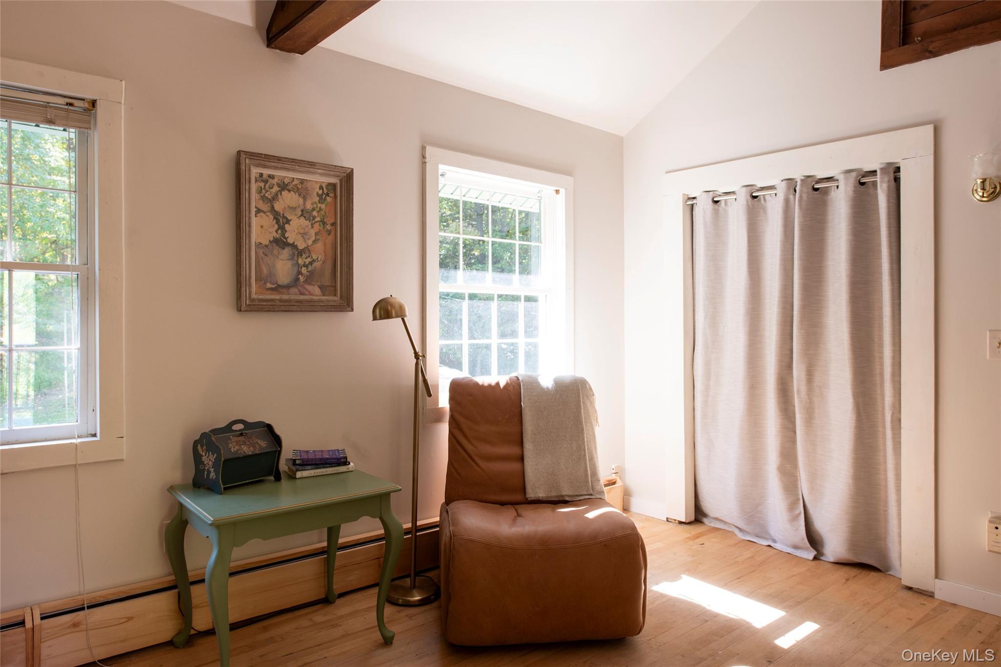 72 Old Farm Road, Rhinebeck, NY 12572