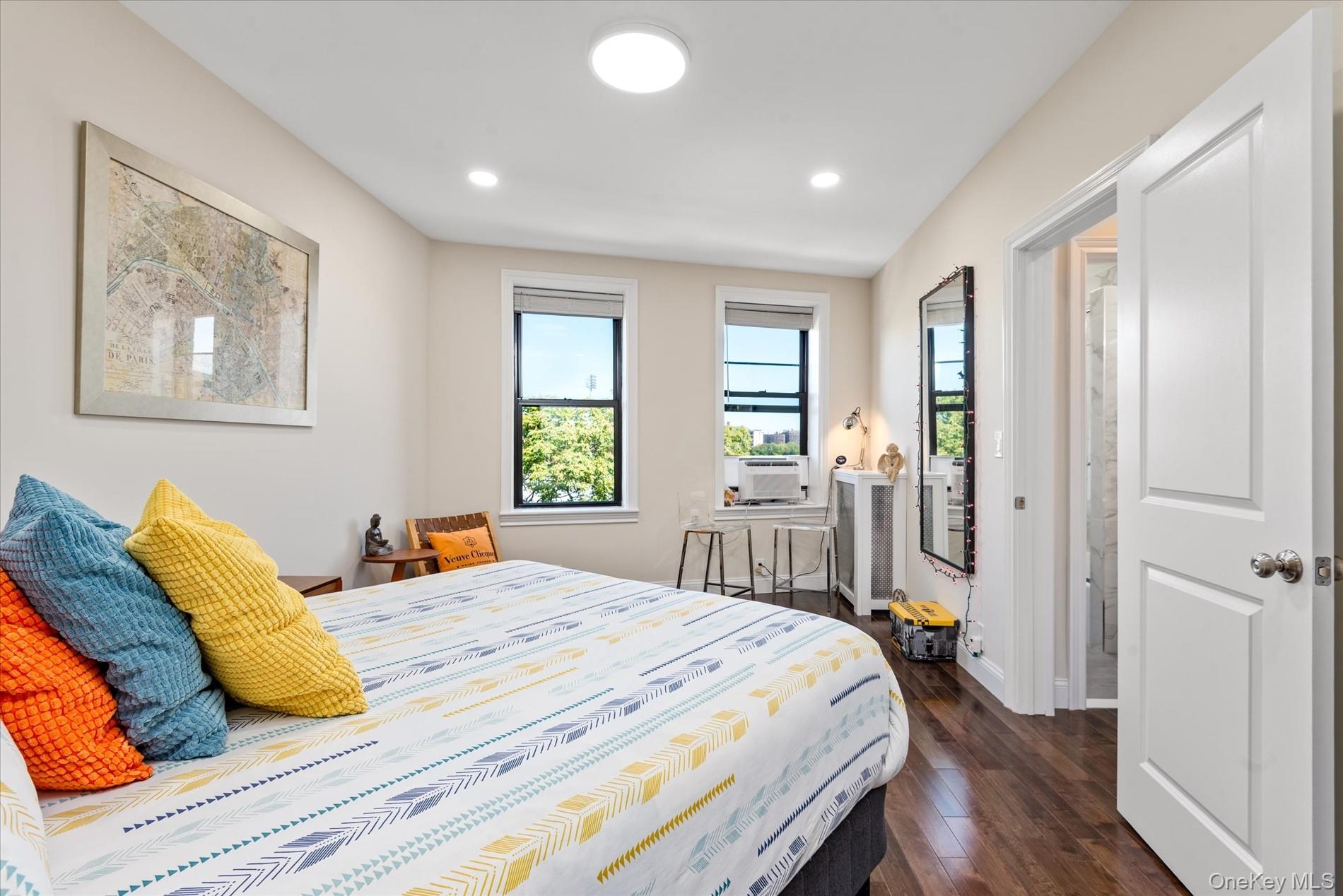 270 Seaman Avenue # D3, New York (Manhattan), NY 10034