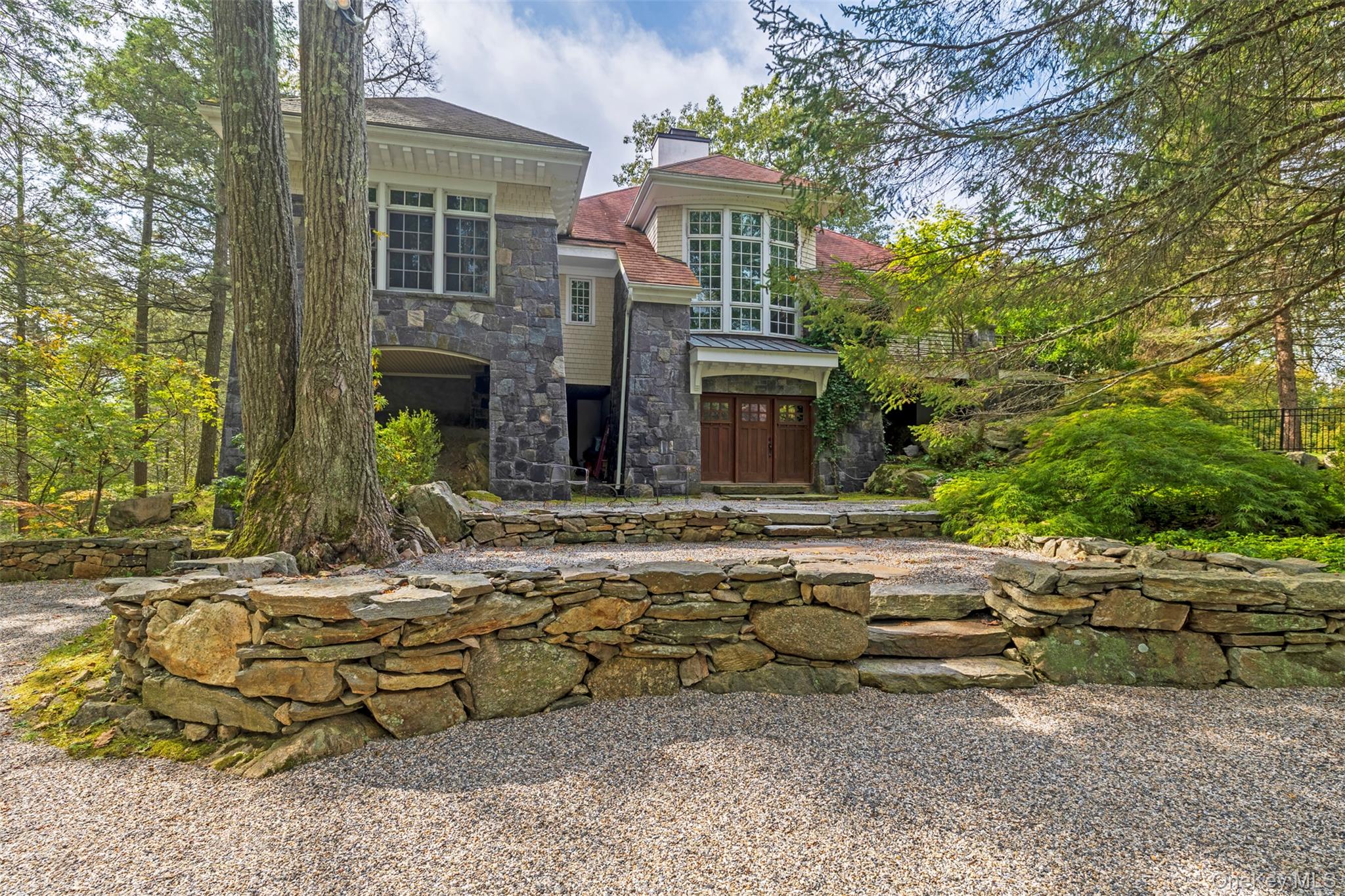 12 Bishop Park Road, Pound Ridge, NY 10576