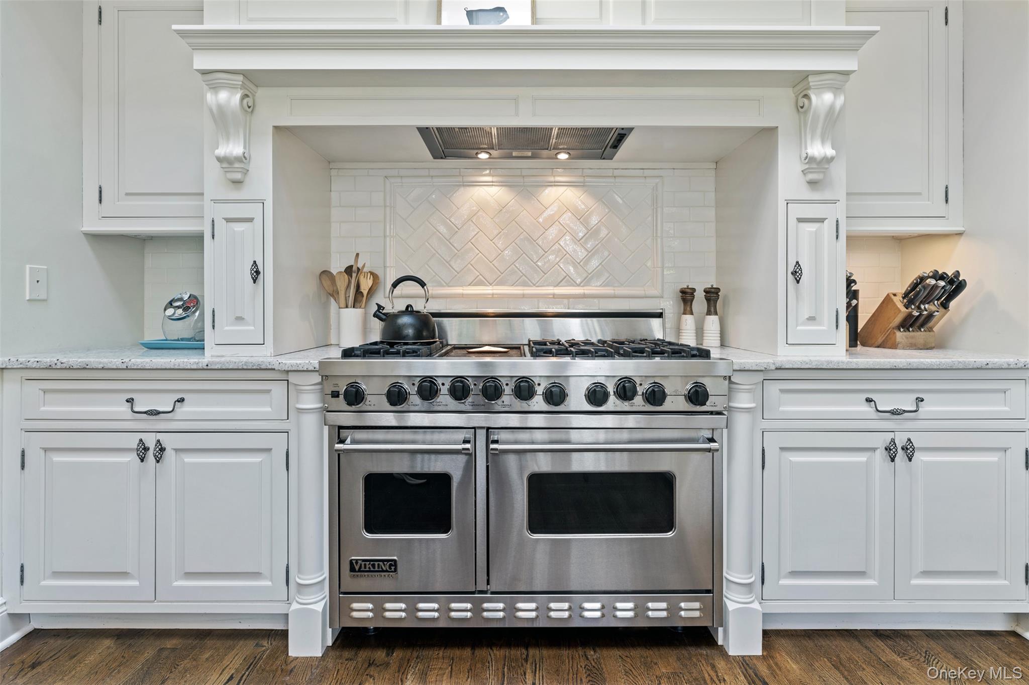 12 Bishop Park Road, Pound Ridge, NY 10576