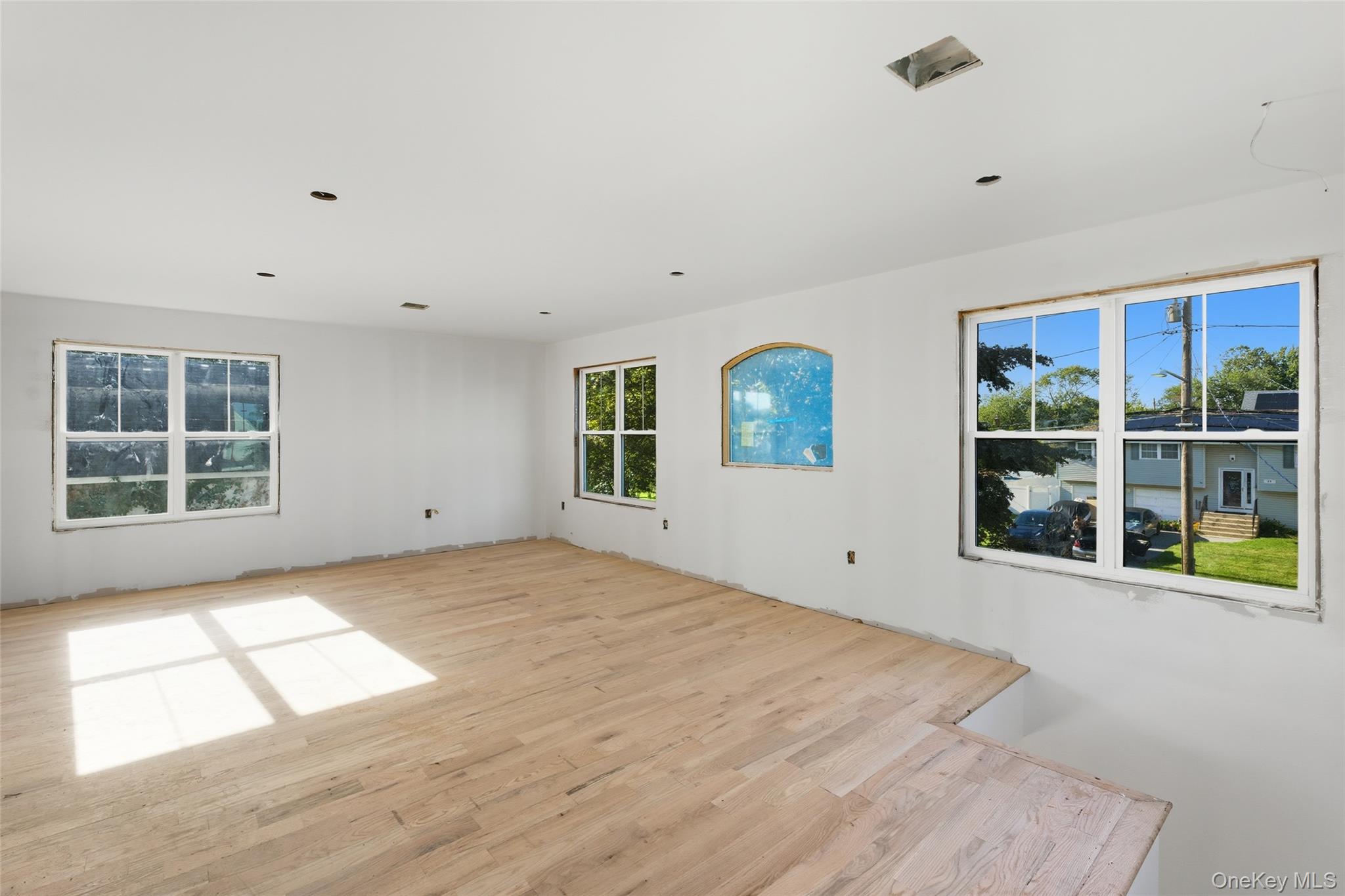 86 Moffitt Boulevard, Islip, NY 11751