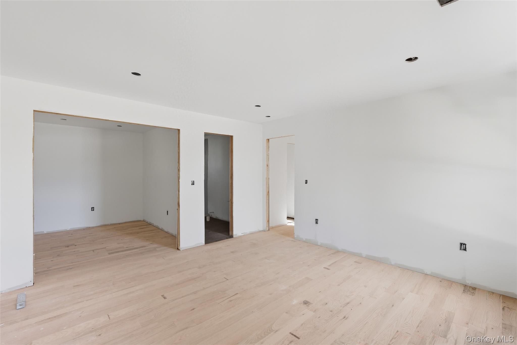 86 Moffitt Boulevard, Islip, NY 11751