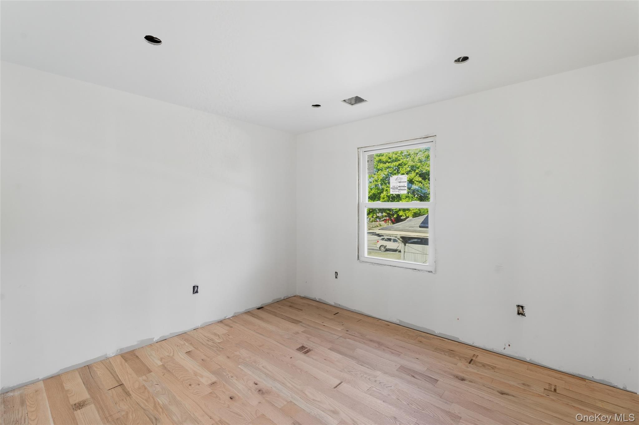 86 Moffitt Boulevard, Islip, NY 11751