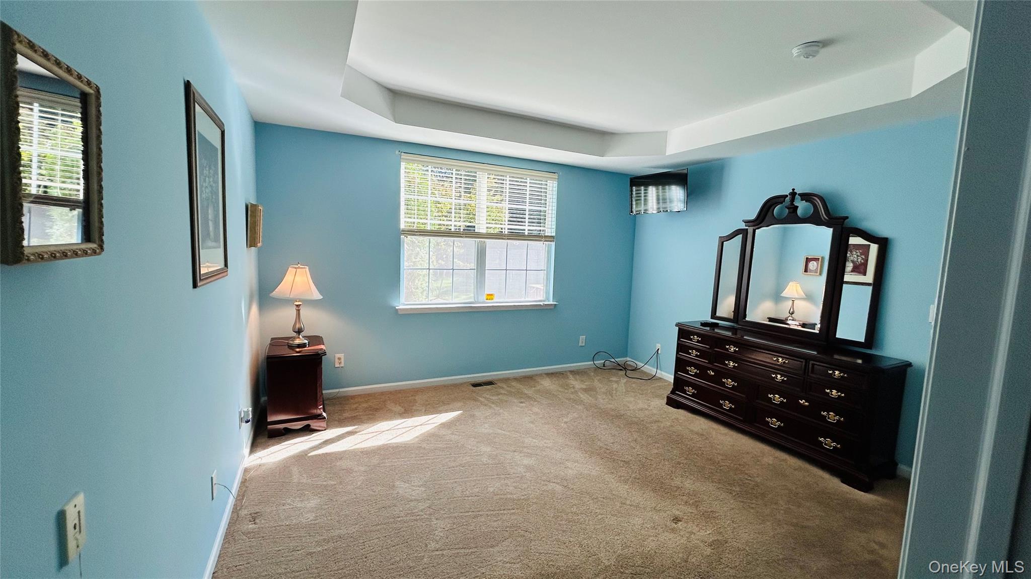 37 Halley Lane, Miller Place, NY 11764