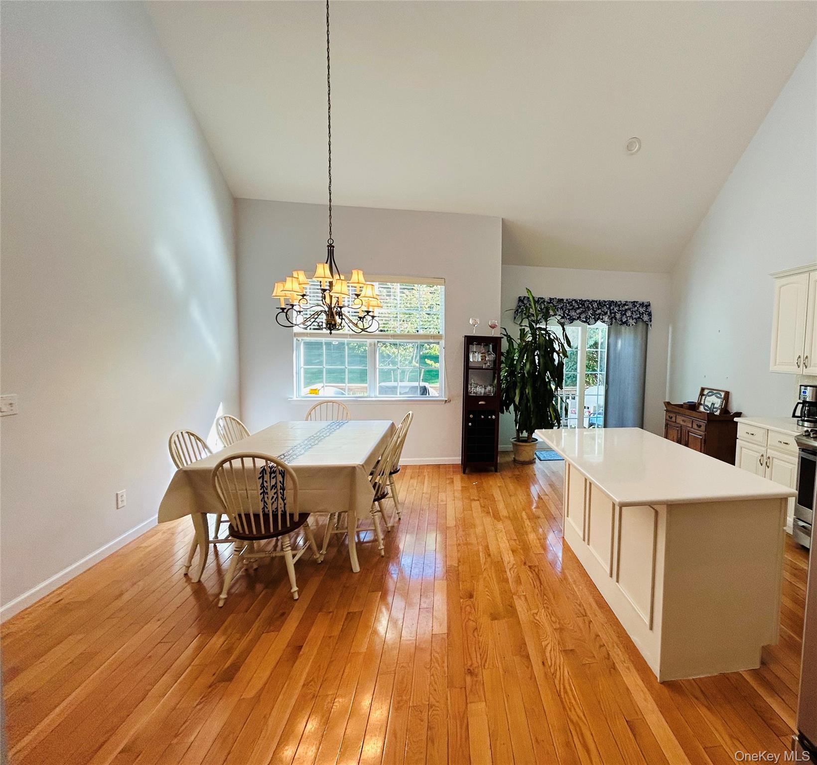 37 Halley Lane, Miller Place, NY 11764