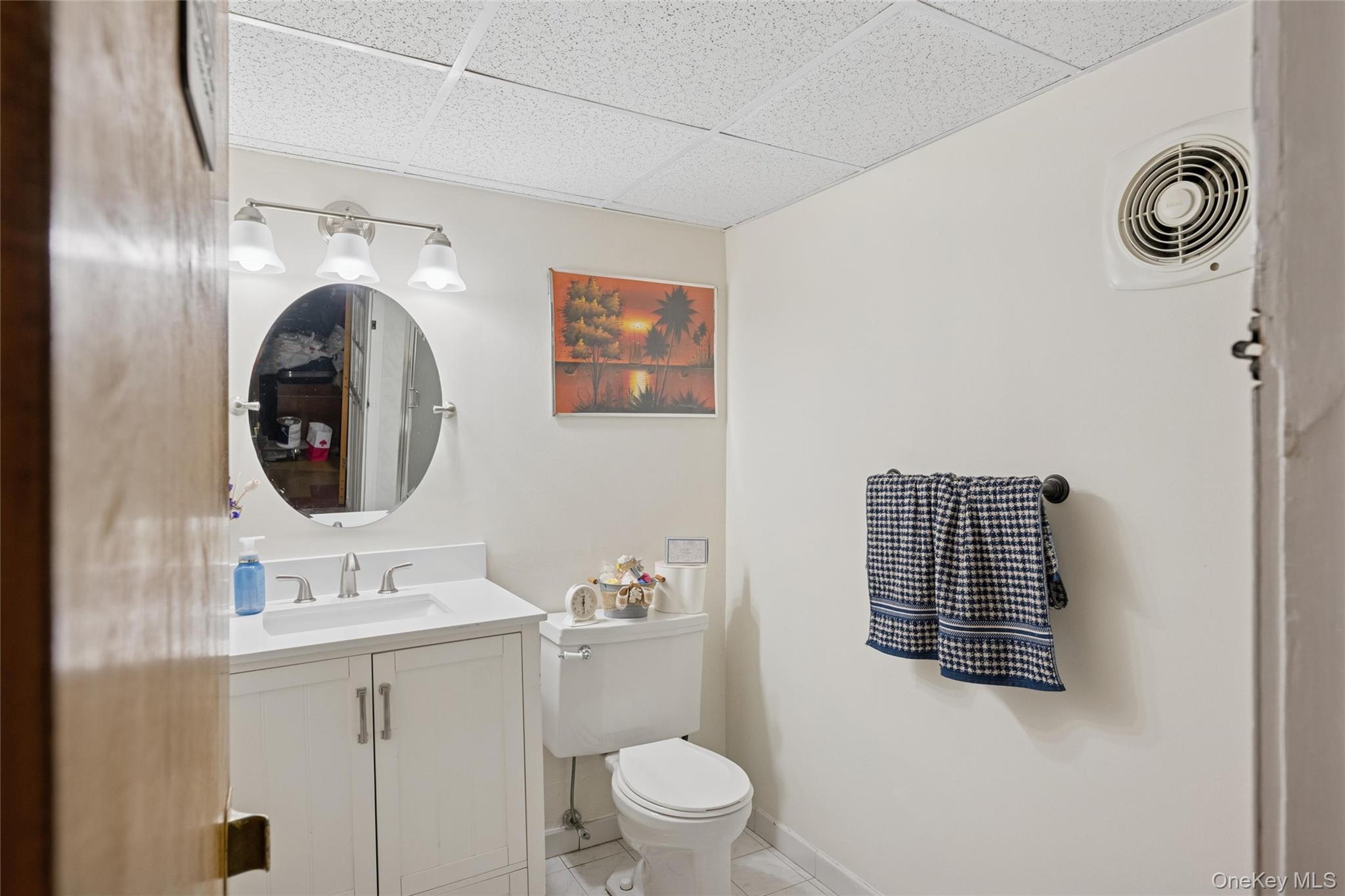 818 Palmetto Drive, Franklin Square, NY 11010