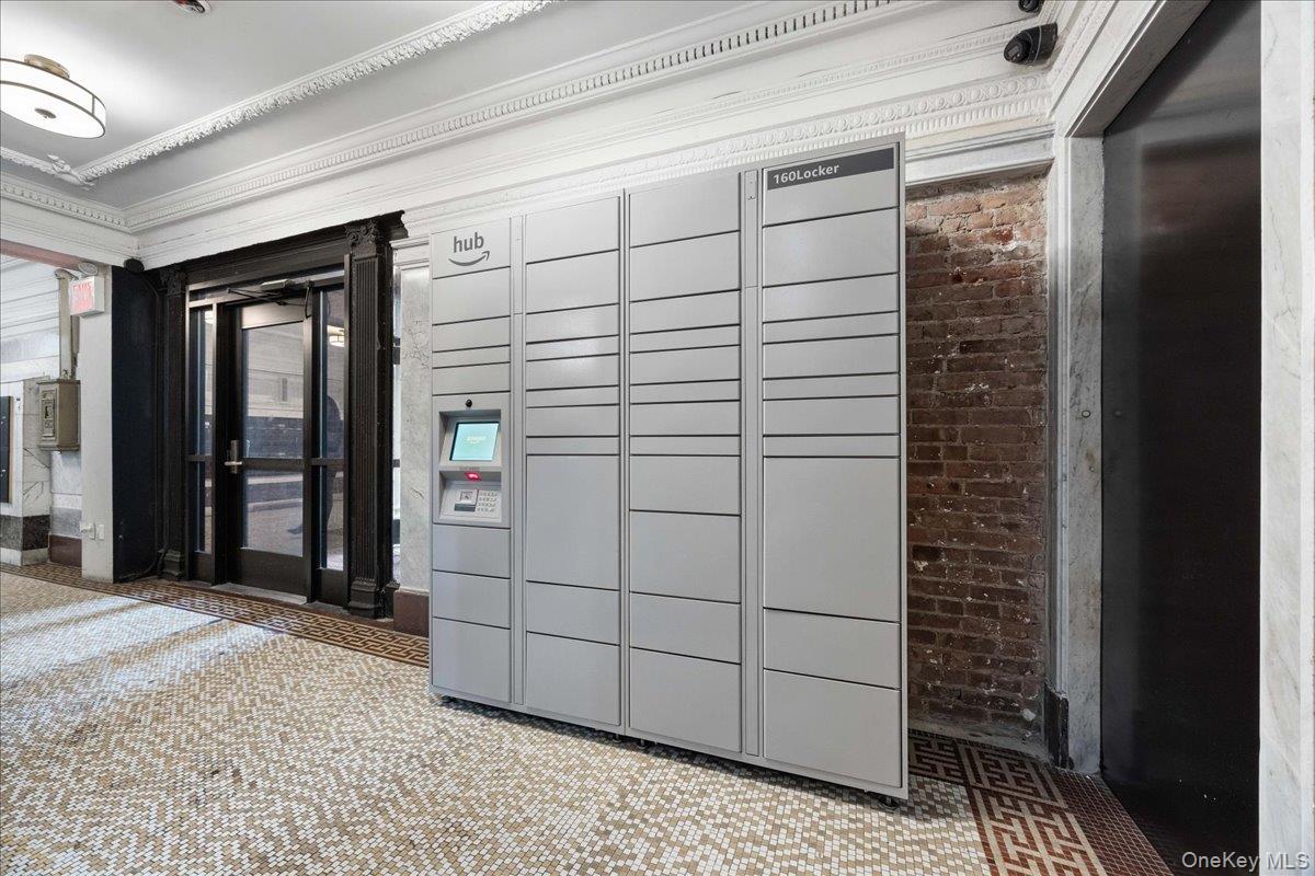 160 Wadsworth Avenue # 302, New York (Manhattan), NY 10033