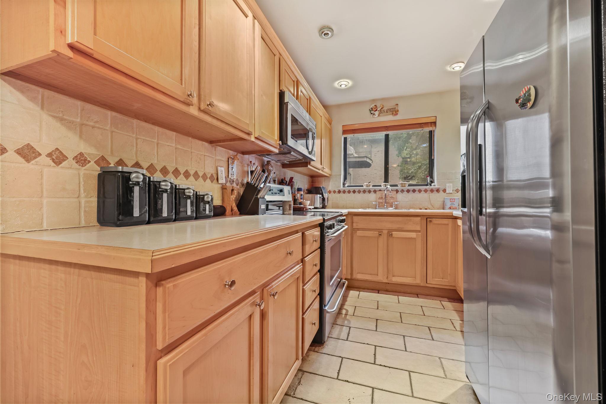 500 Central Park Avenue # 324, Scarsdale, NY 10583