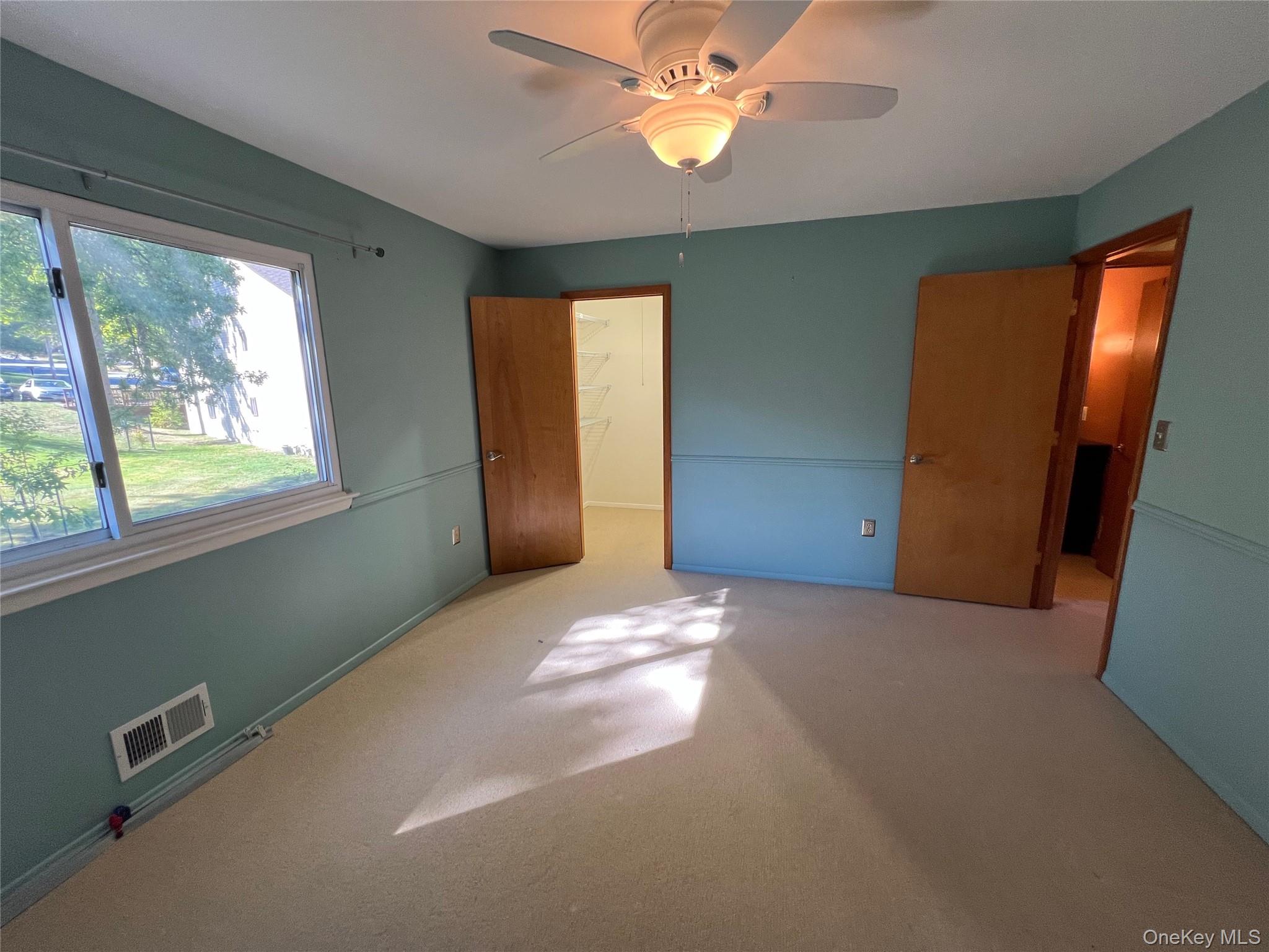 10 Squires Gate # H, Poughkeepsie, NY 12603