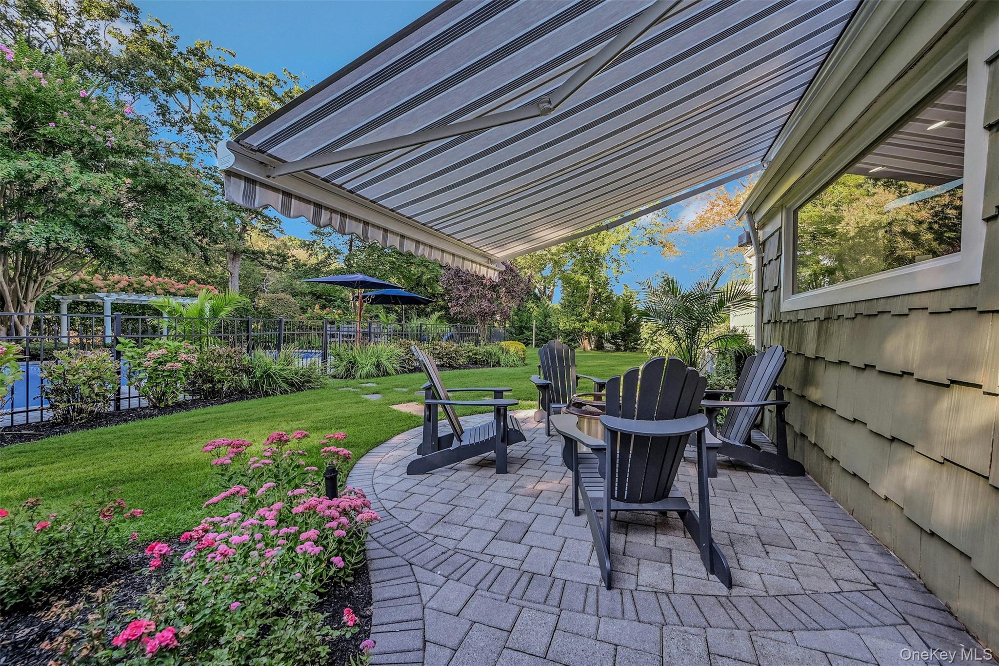 26 Sandpiper Lane, East Islip, NY 11730