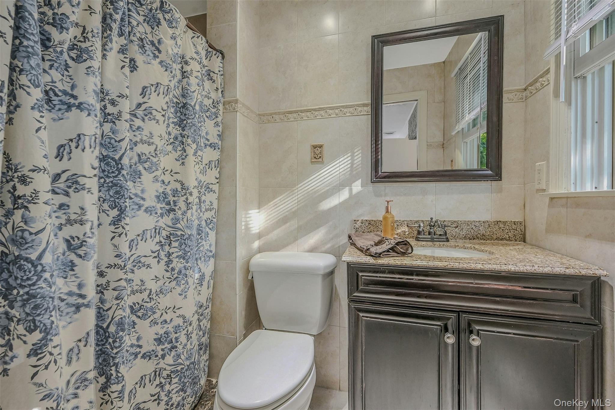 26 Sandpiper Lane, East Islip, NY 11730