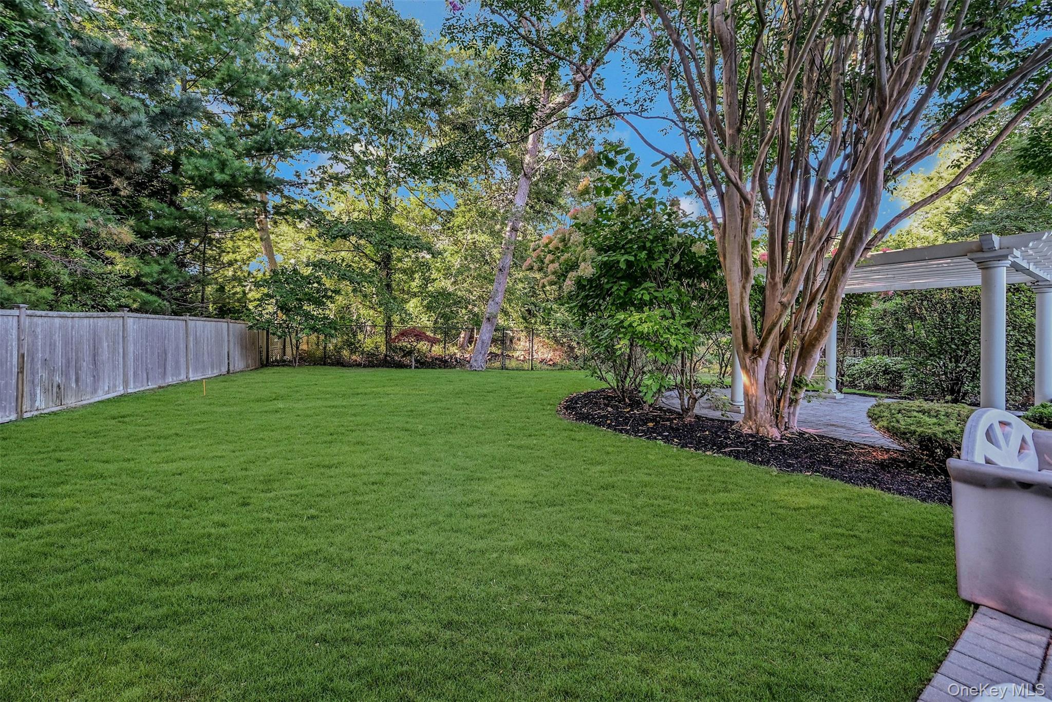 26 Sandpiper Lane, East Islip, NY 11730