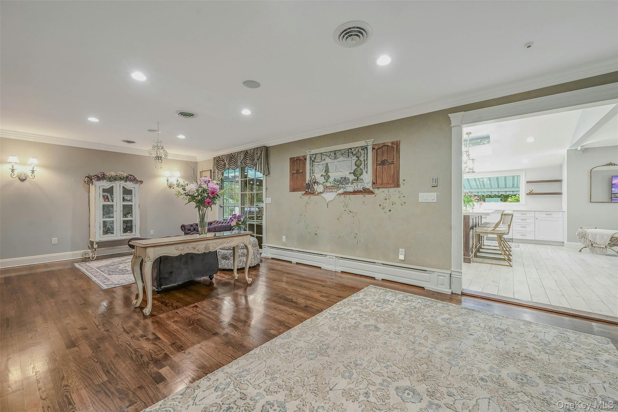 26 Sandpiper Lane, East Islip, NY 11730