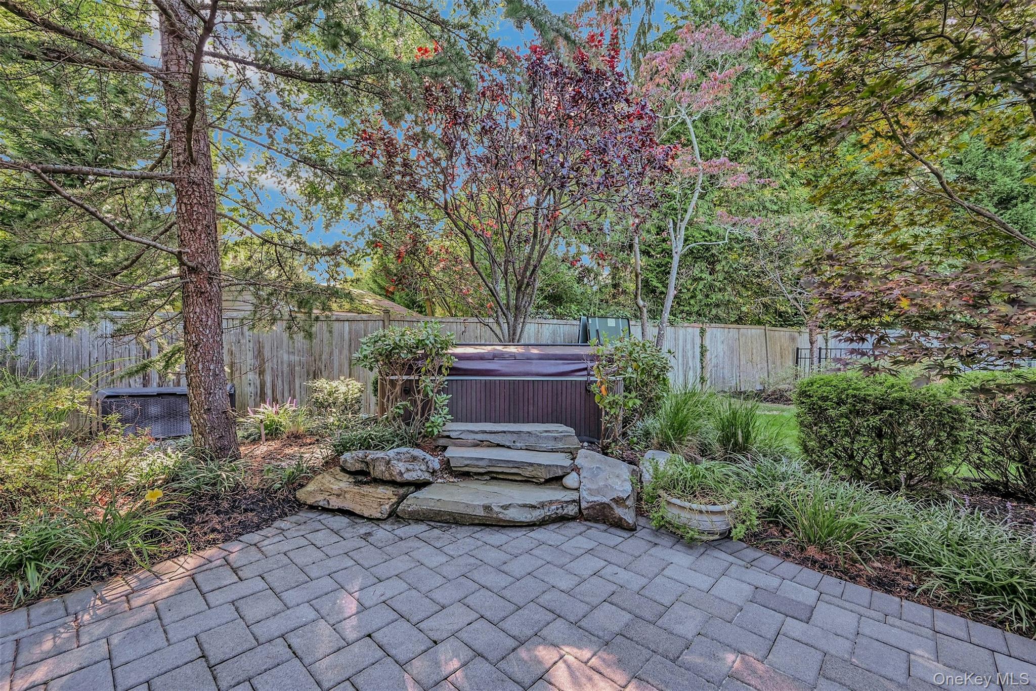 26 Sandpiper Lane, East Islip, NY 11730