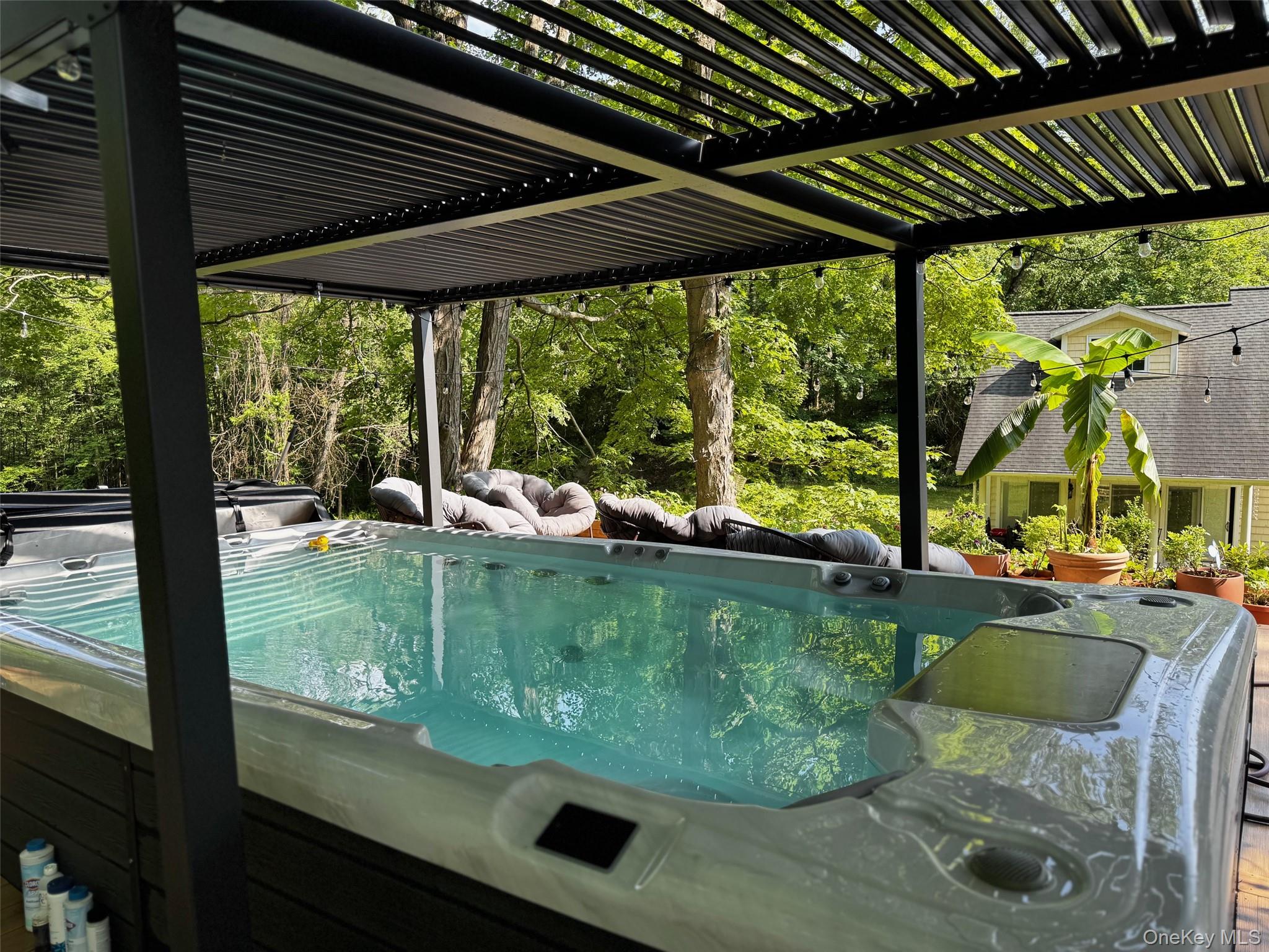 955 Peach Lake Road, North Salem, NY 10560