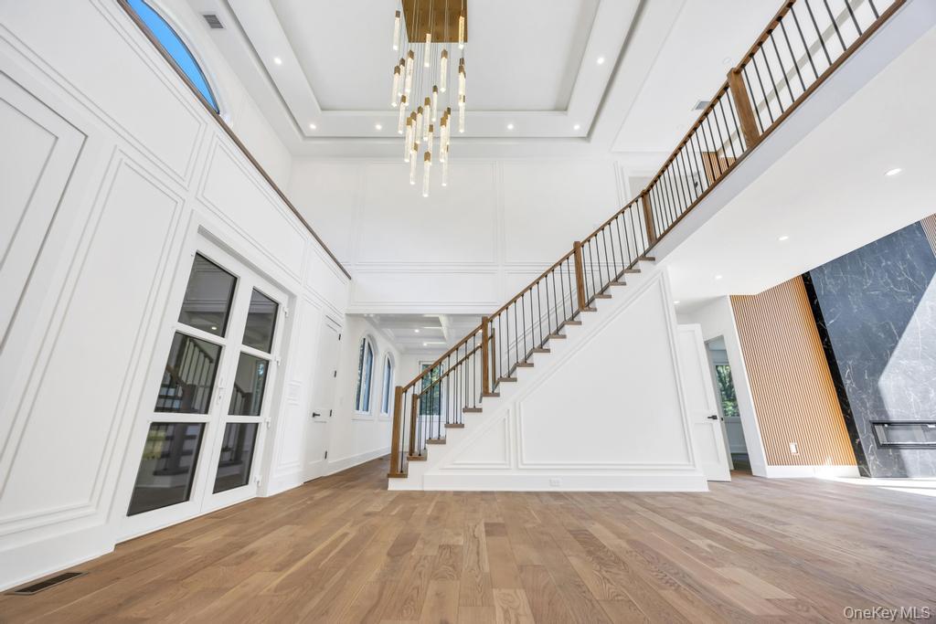 19 Carman Road, Dix Hills, NY 11746