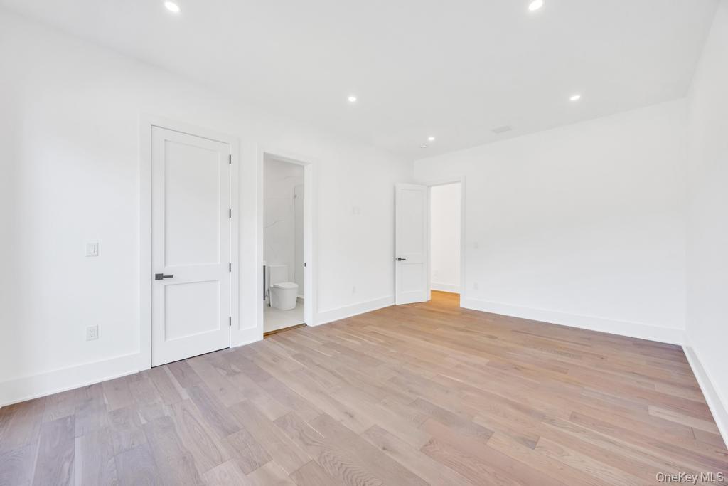 19 Carman Road, Dix Hills, NY 11746