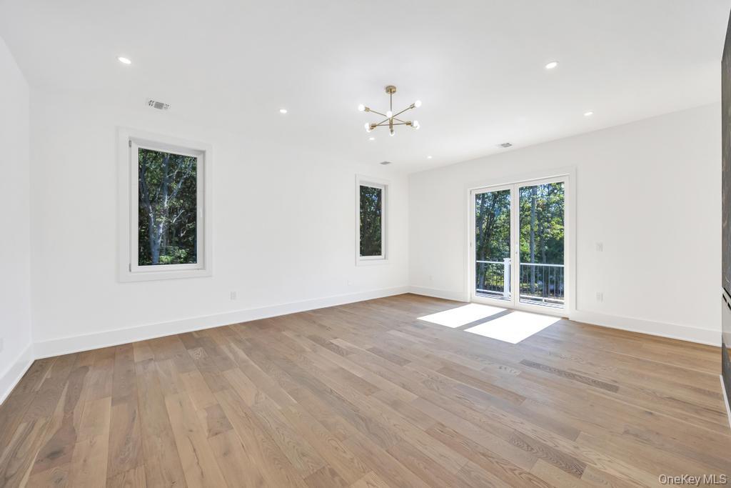 19 Carman Road, Dix Hills, NY 11746