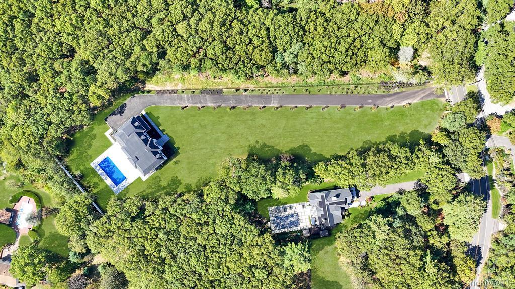 19 Carman Road, Dix Hills, NY 11746