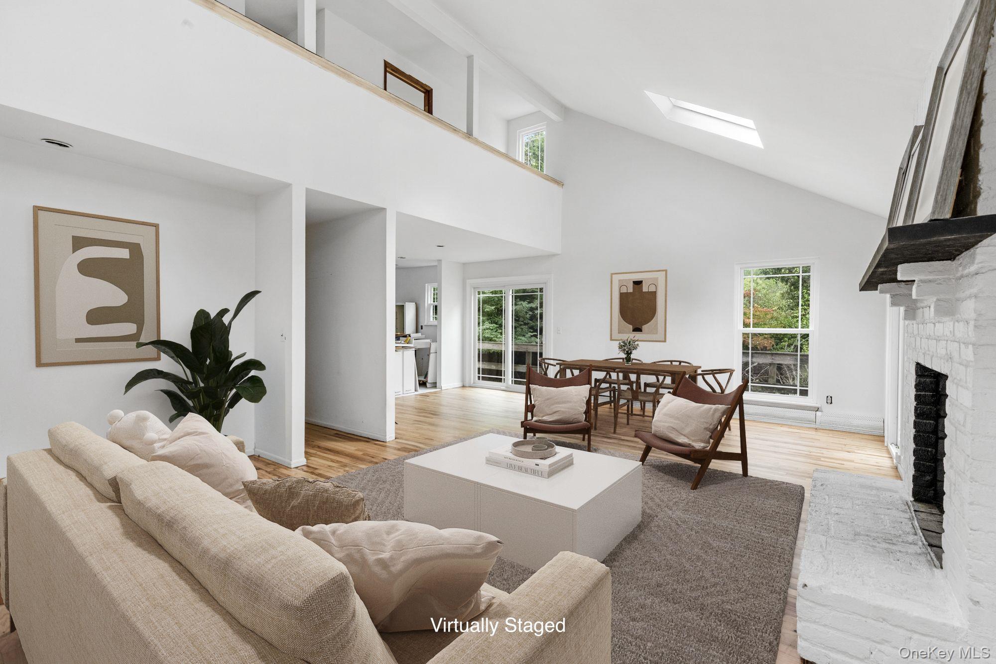 18 Norfolk Drive, Springs, NY 11937