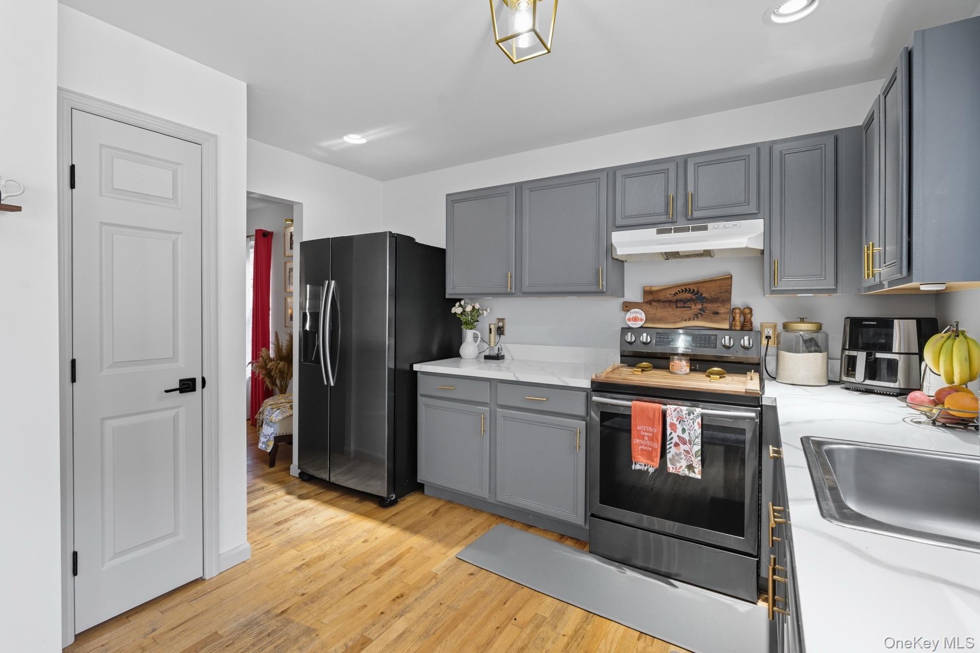 42 Biltmore Drive, Mastic Beach, NY 11951