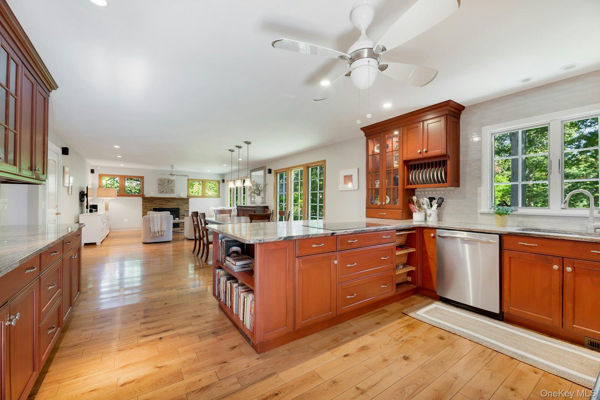 3600 Rocky Point Road, East Marion, NY 11939