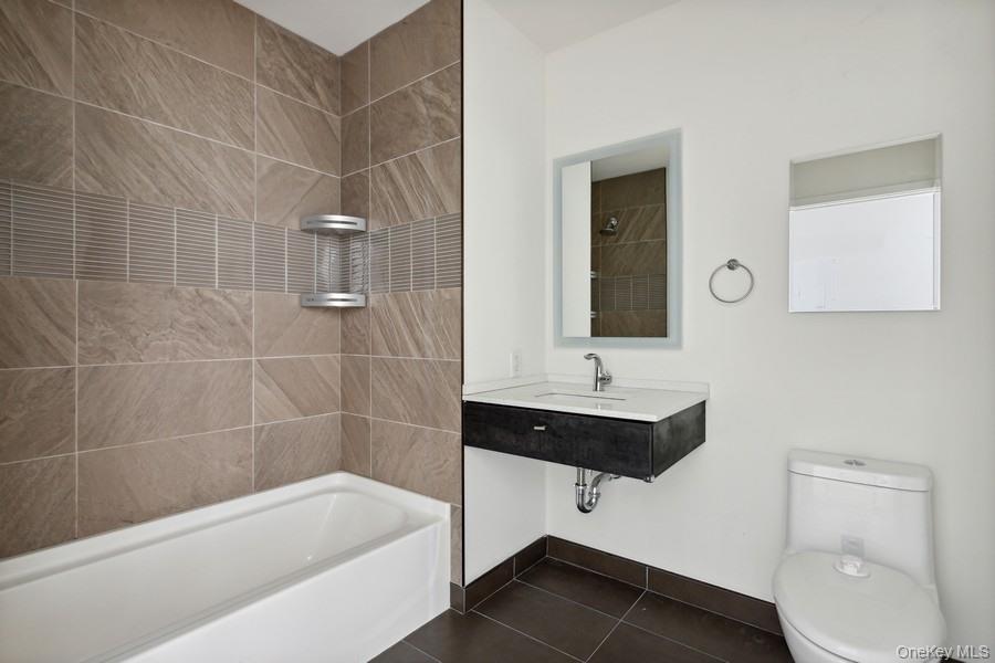 120 N Pearl Street # 402, Port Chester, NY 10573